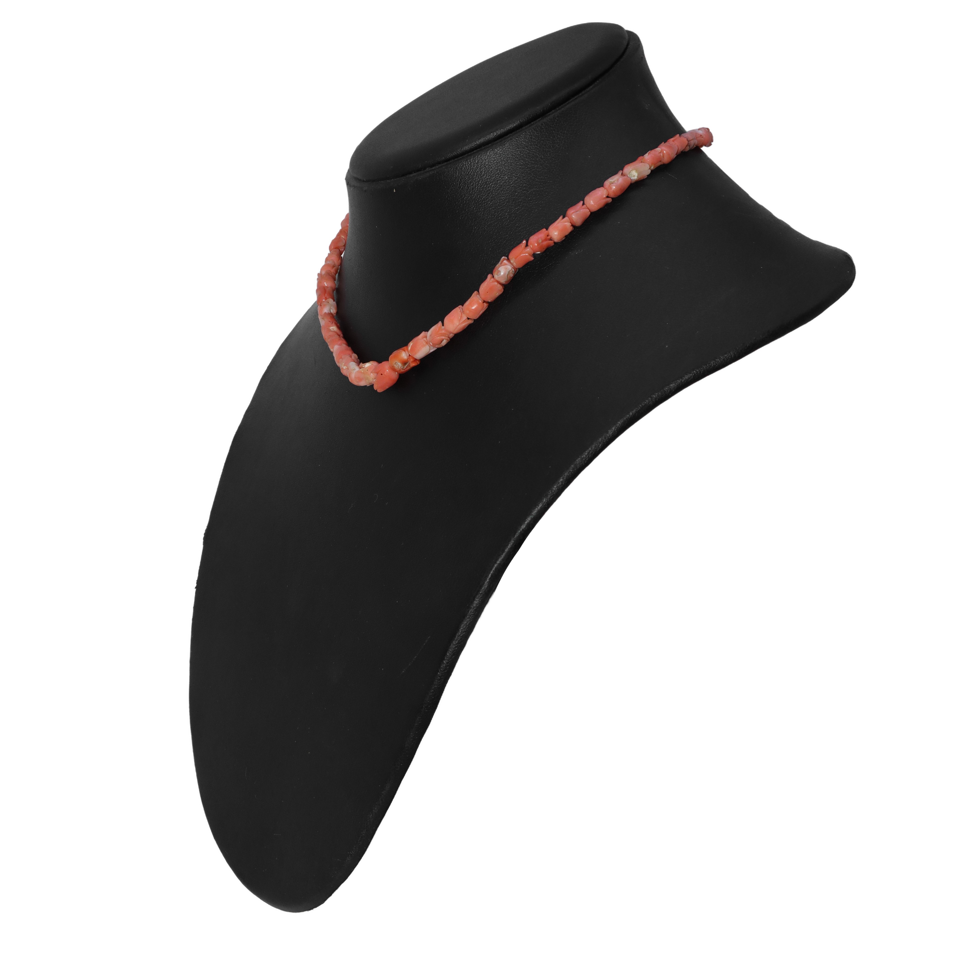 Collana in corallo rosa con coralli a tulipano