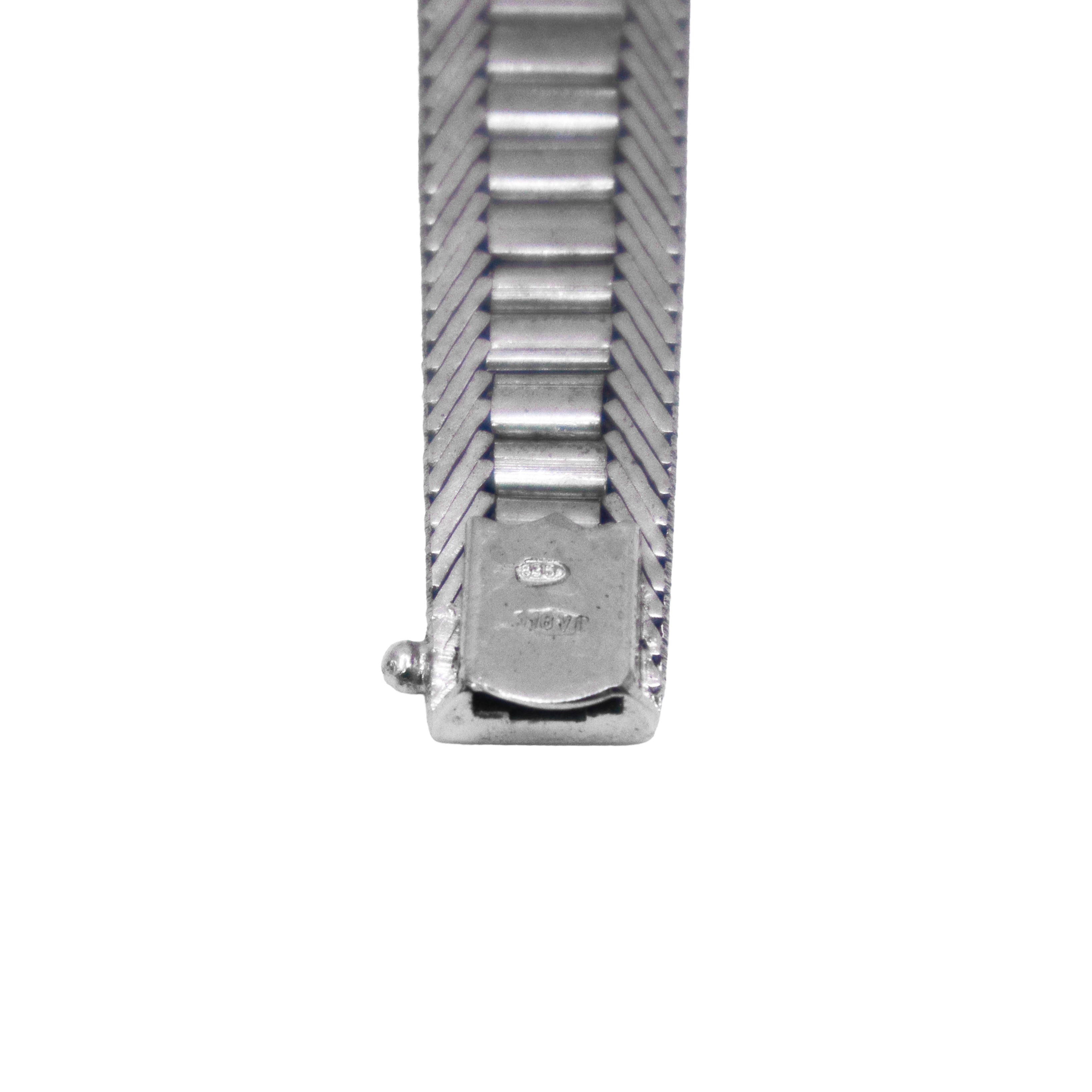 Bracciale semirigido in argento 835 con chiusura di sicurezza e pietre sul fronte