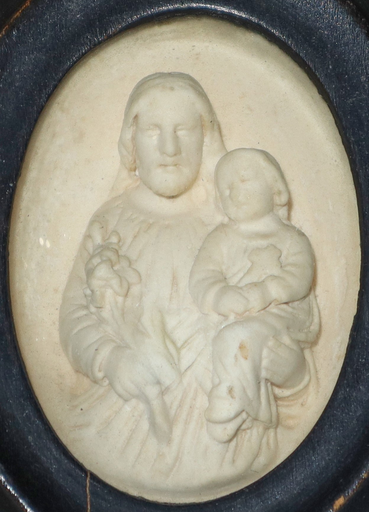 S. Giuseppe con Bambino, Piccolo Capezzale in Schiuma di Mare