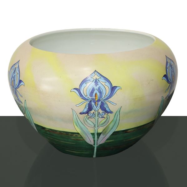 Societ&#224; Ceramica Italiana di Laveno  di Stefano Costa - Cachepot stile decò in ceramica policroma a motivi floreali (iris)