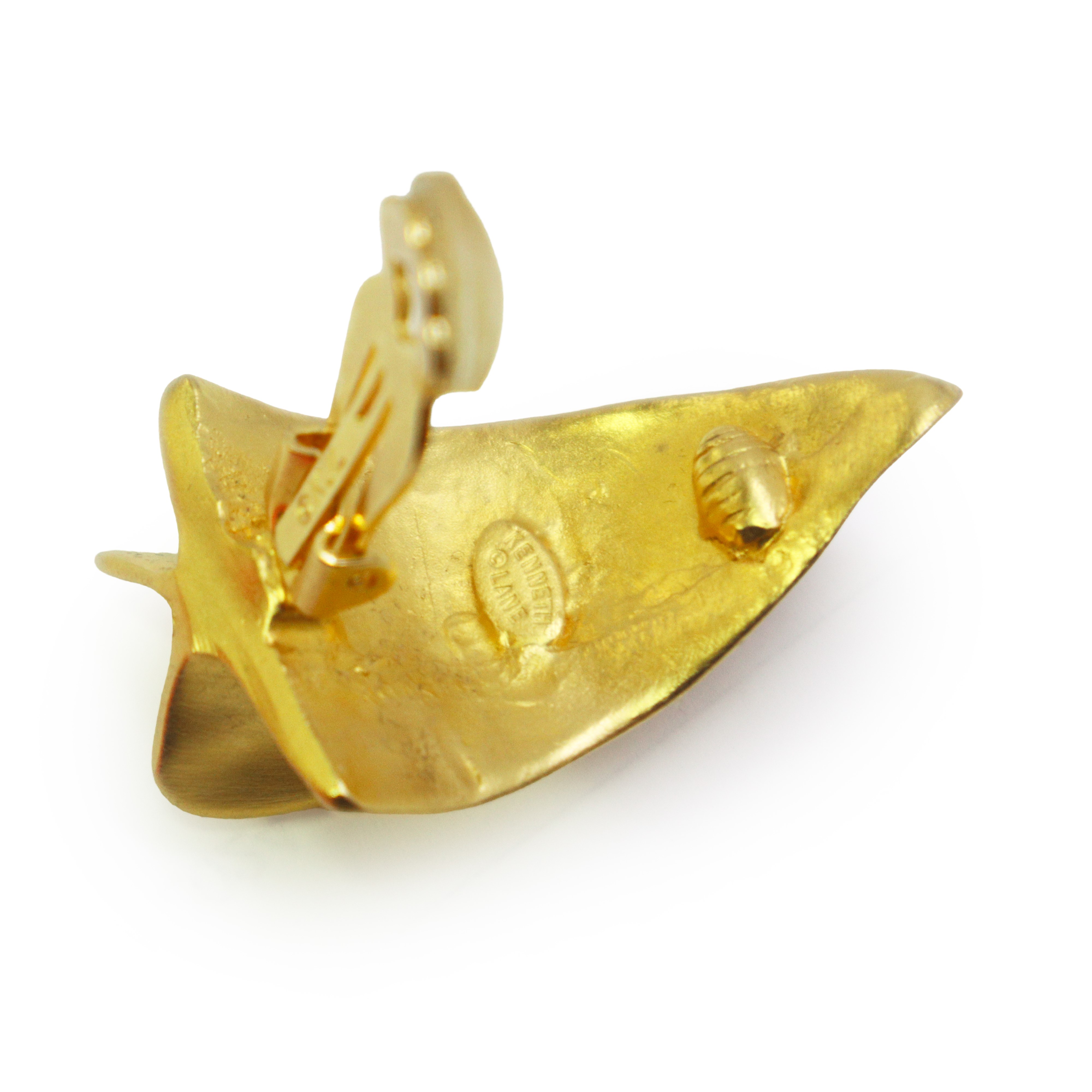 Orecchini a clip di forma astratta tridimensionale in metallo dorato