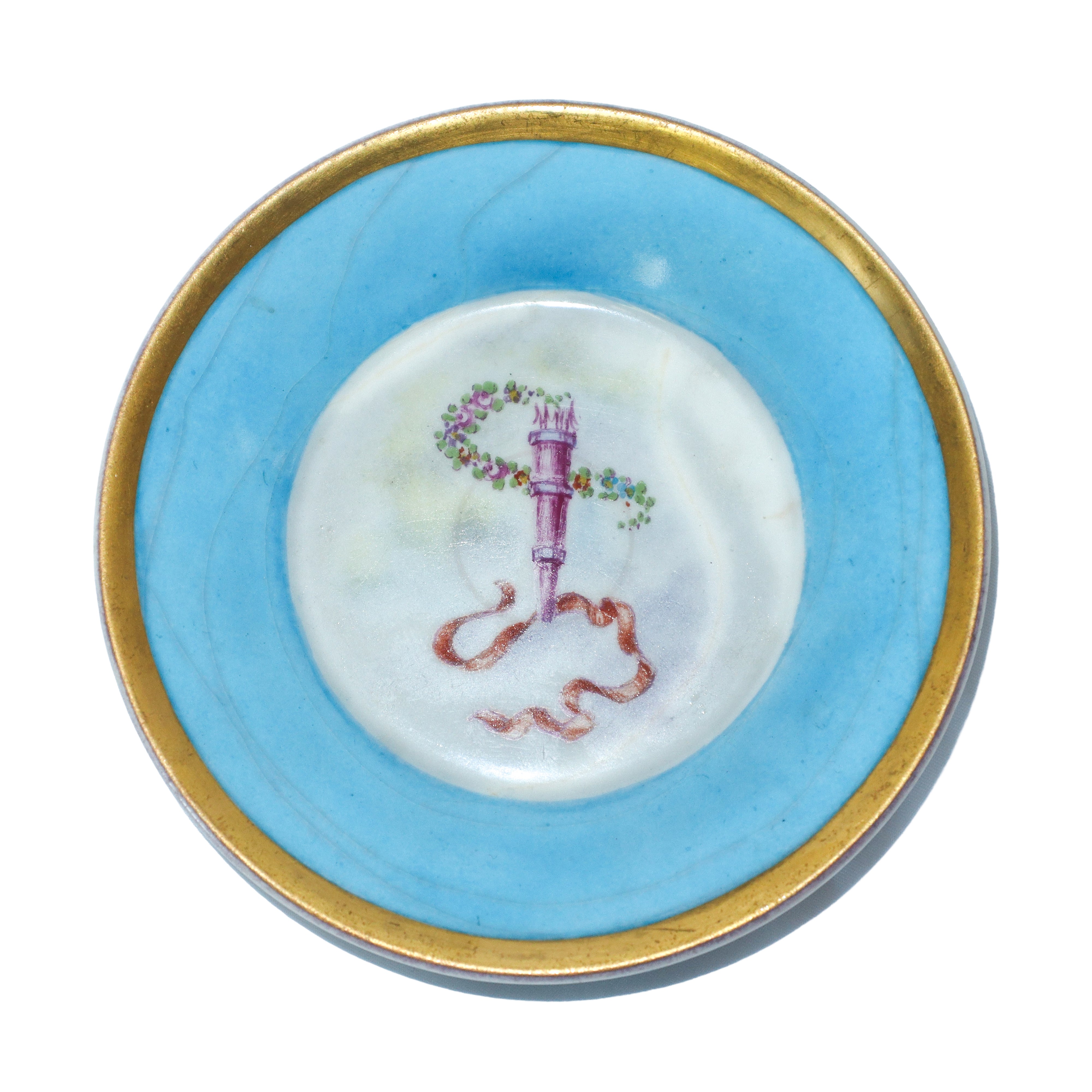 Sei tazzine con piattino in porcellana Sevres dipinte con putti