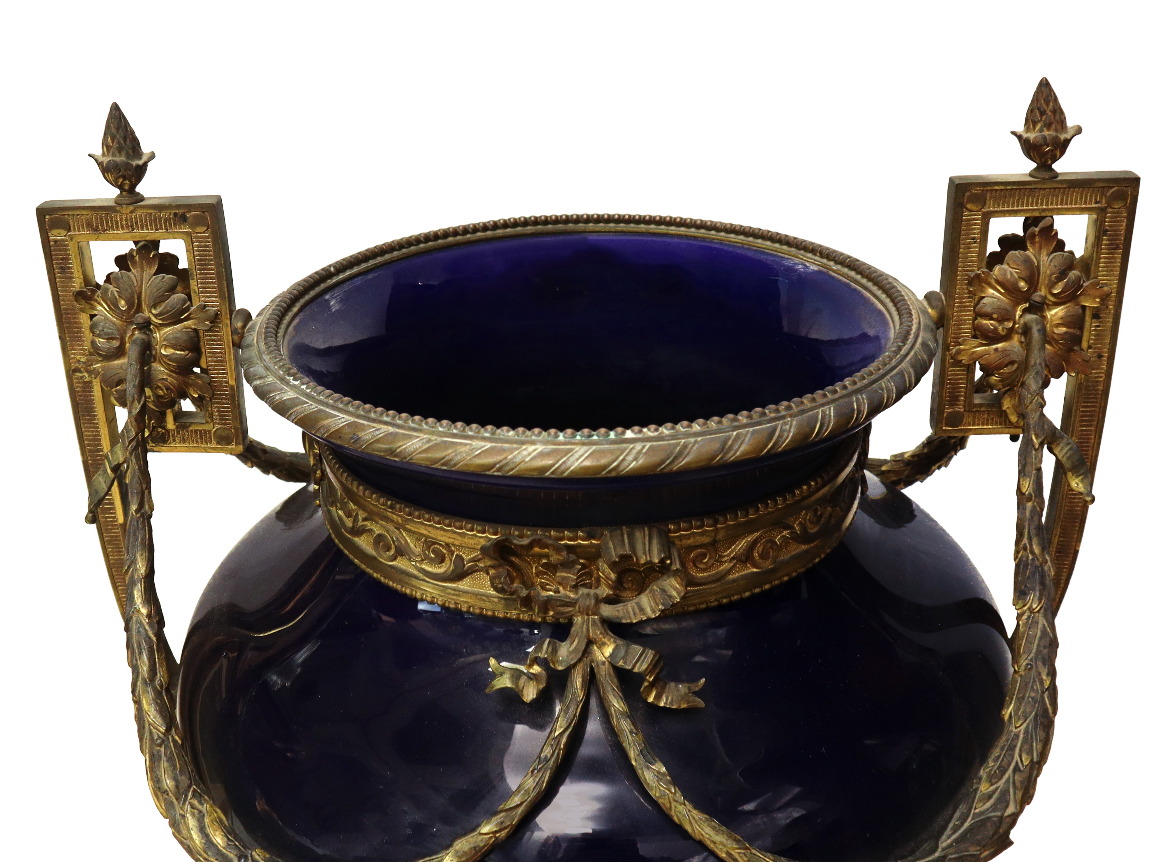 Grande Vaso Napoleone III in Porcellana Blu Stile Sevres con Applicazioni in Bronzo
