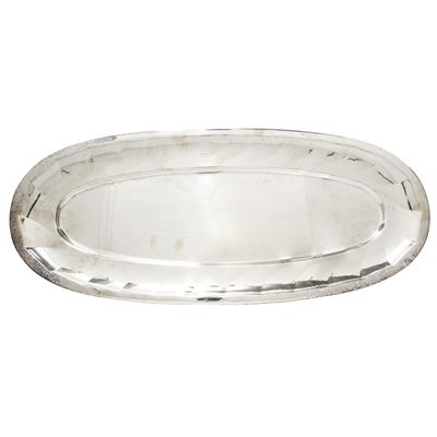 Vassoio Silver Palted di Grandi Dimensioni con Decoro Geometrico a Sbalzo sui Bordi