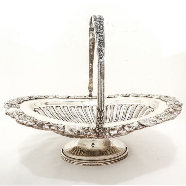 Sheffield sweet holder with decorated hammered edge