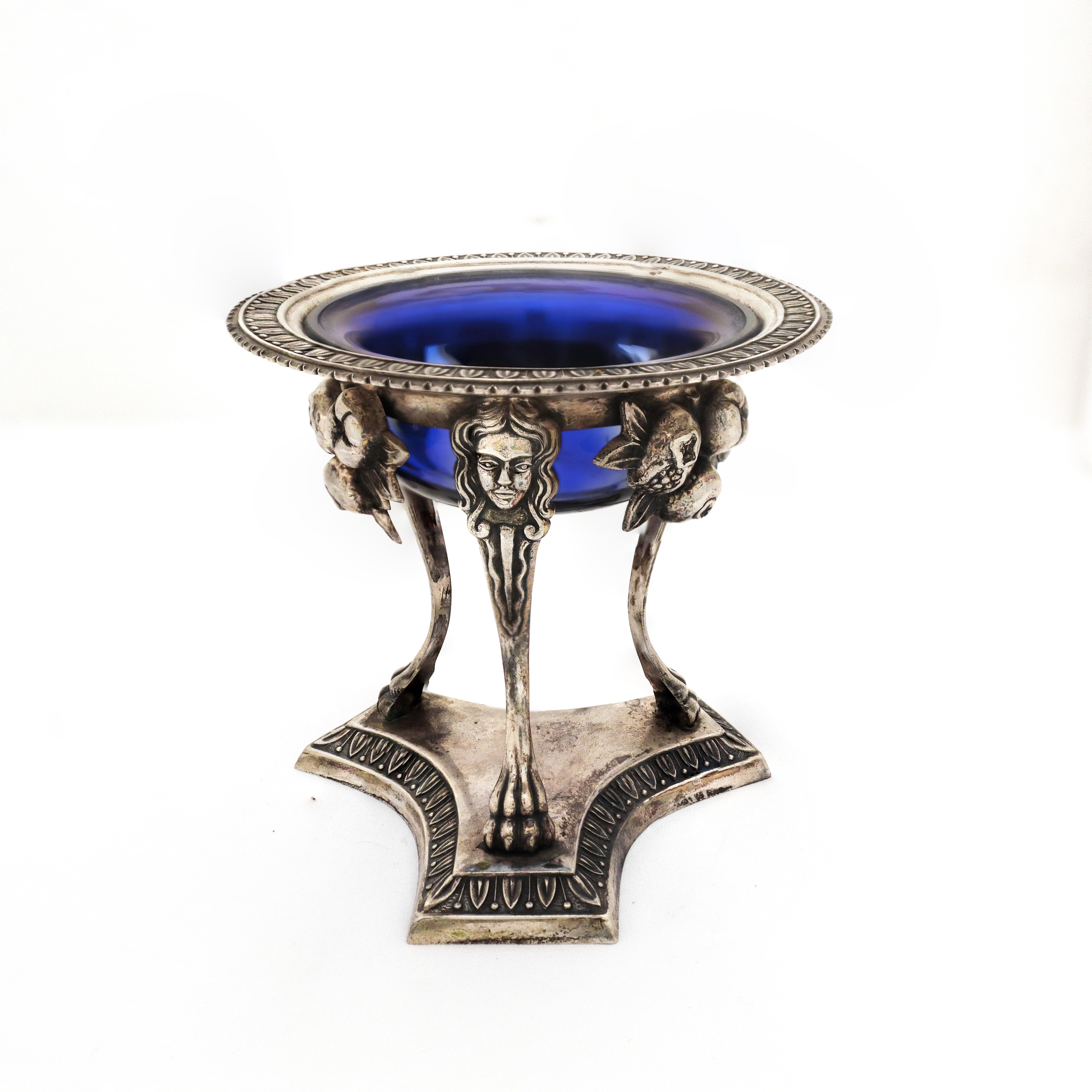 Sale e pepe in argento, Impero