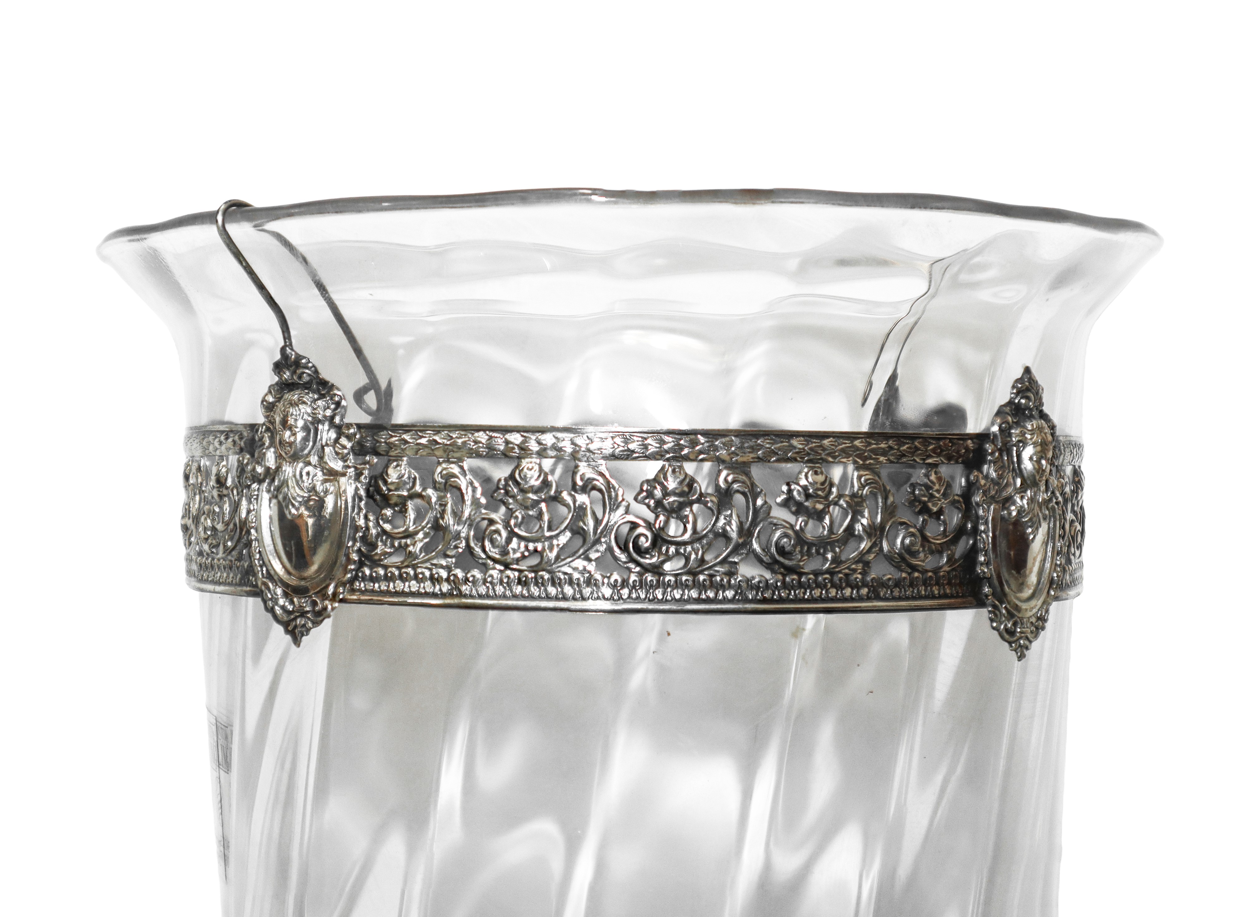 Vaso in cristallo "collezione connubio" con decoro floreale e con angeli al bordo in argento