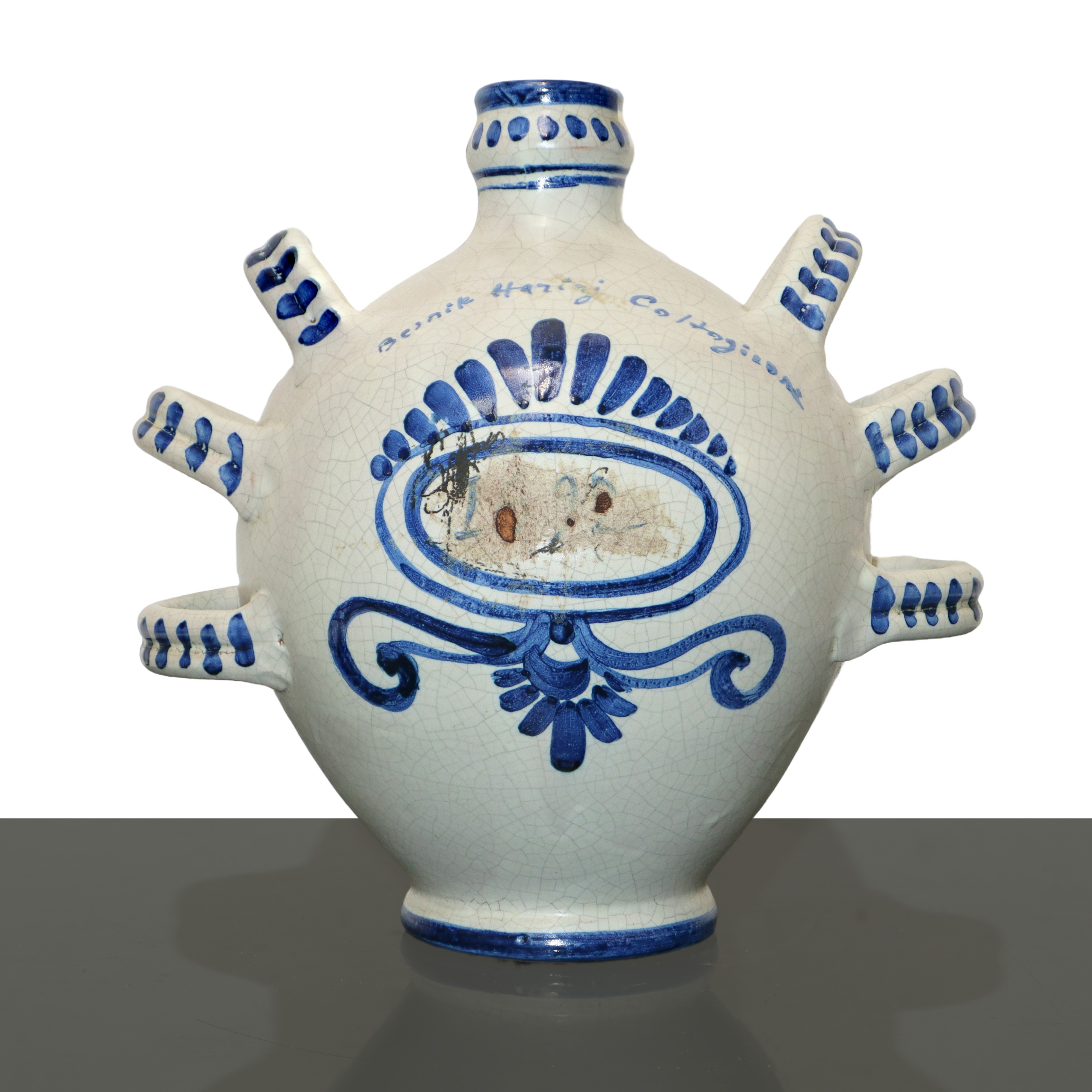 Bottiglia in ceramica di Caltagirone con raffigurazione di Mosè