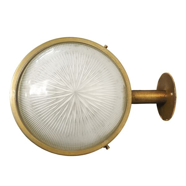 Sergio Mazza per Artemide - Gamma C wall lamp in matt nickel-plated brass and pressed crystal diffuser.