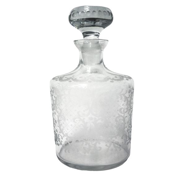 Decanter bottle with decorations