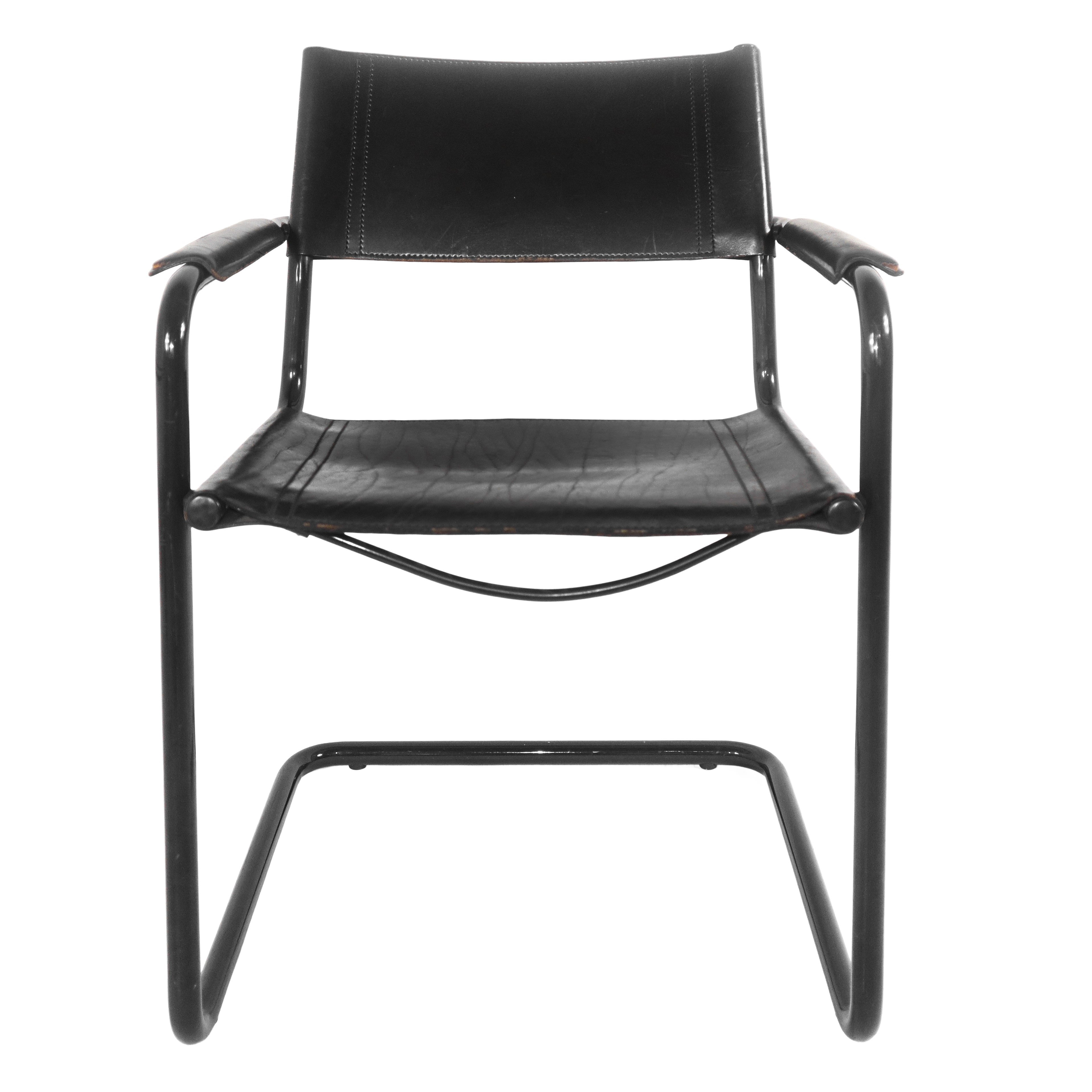 N°6 Sedie cantilever MG5 Bauhaus in pelle