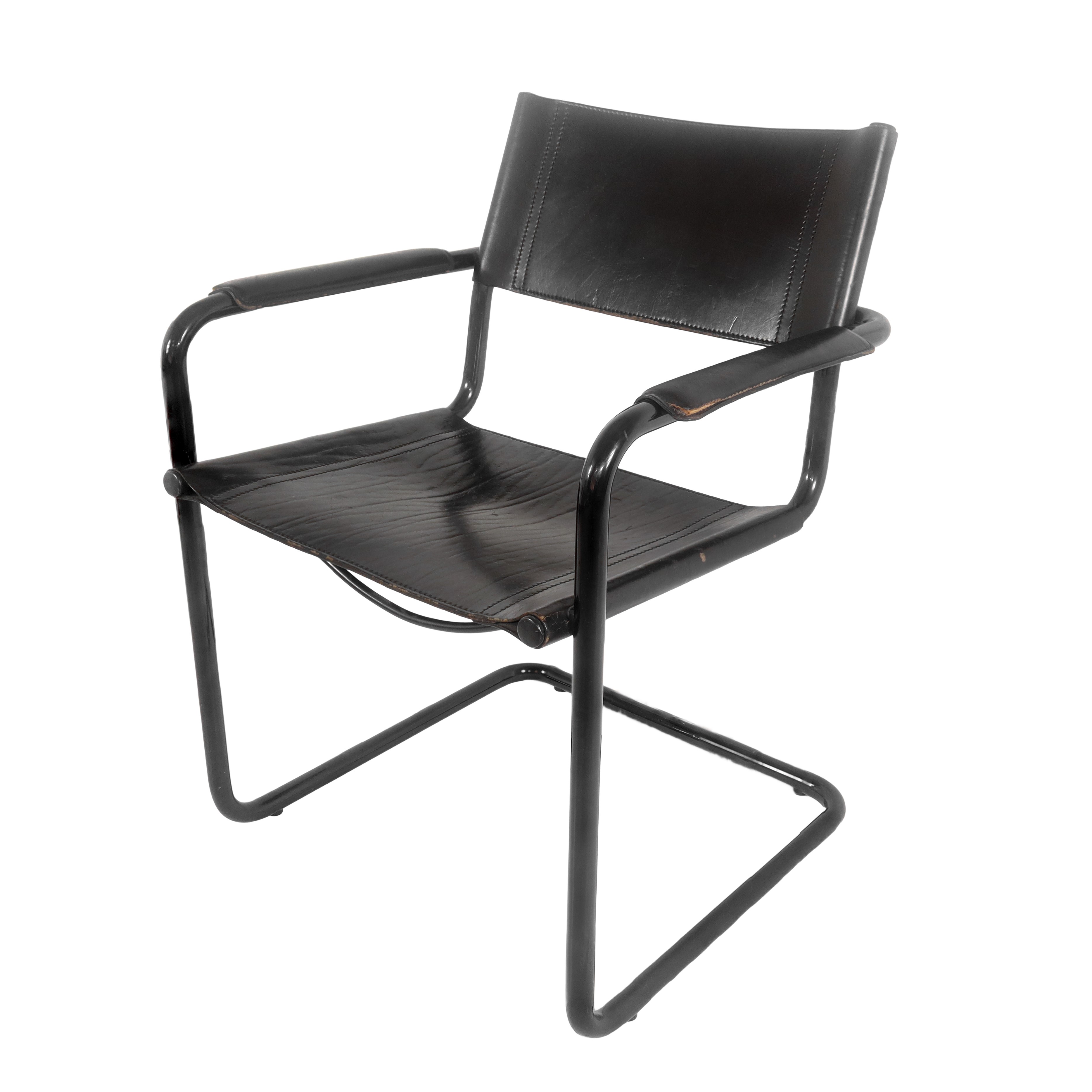 N°6 Sedie cantilever MG5 Bauhaus in pelle