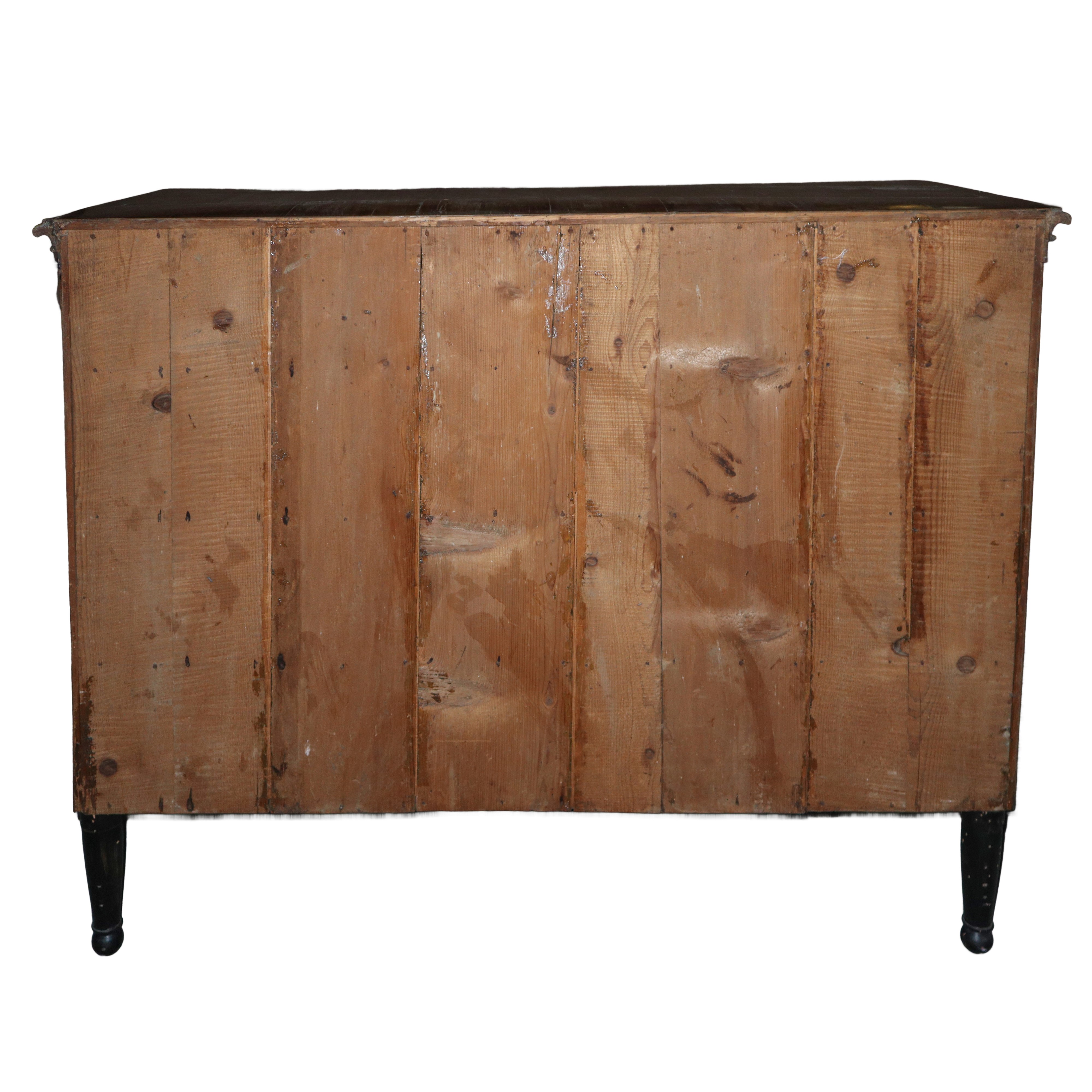 Cassettone a 4 cassetti in piuma di mogano con bocchette a losanga, testine in legno nero ebanizz...