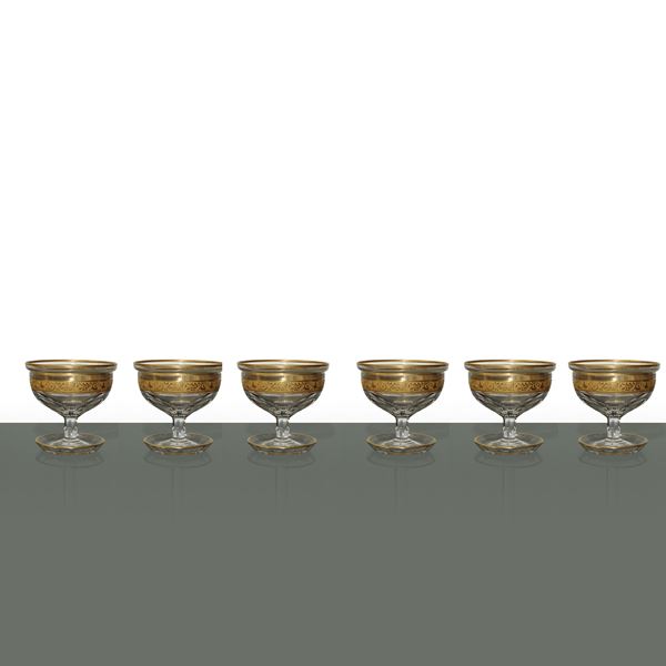 N°6 Caviar cups with gold embossed edge and decoration
