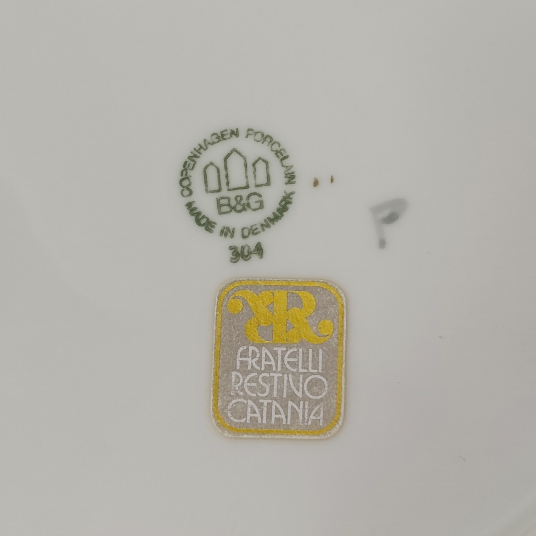 Royal Copenhagen, B&g Porcellana - Gruppo di 4 Elementi in Porcellana con Decoro con Aironi