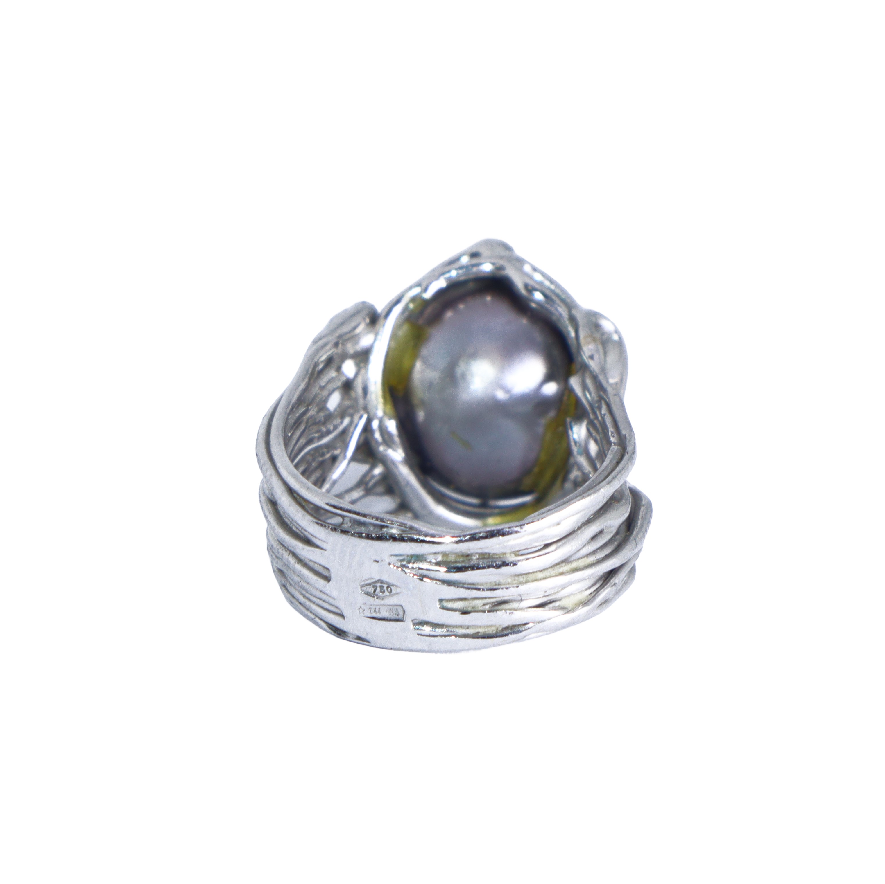 Anello in oro bianco con perla Tahiti grigia