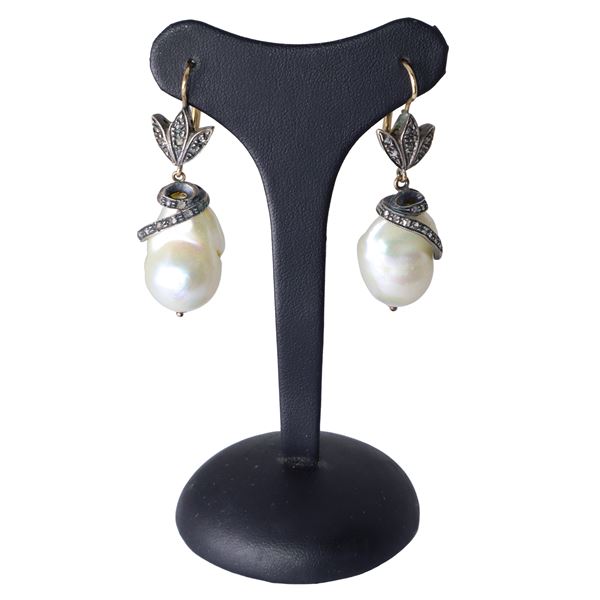 9kt gold and silver earrings with scaramazza pearl and marcasites