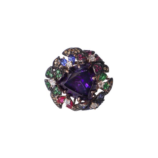 Anello in argento 925 con pietre multicolor e pietra viola centrale