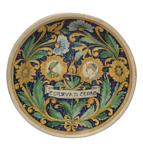 Alessi Ceramiche - Caltagirone ceramic plate enamelled and painted with depictions of characters