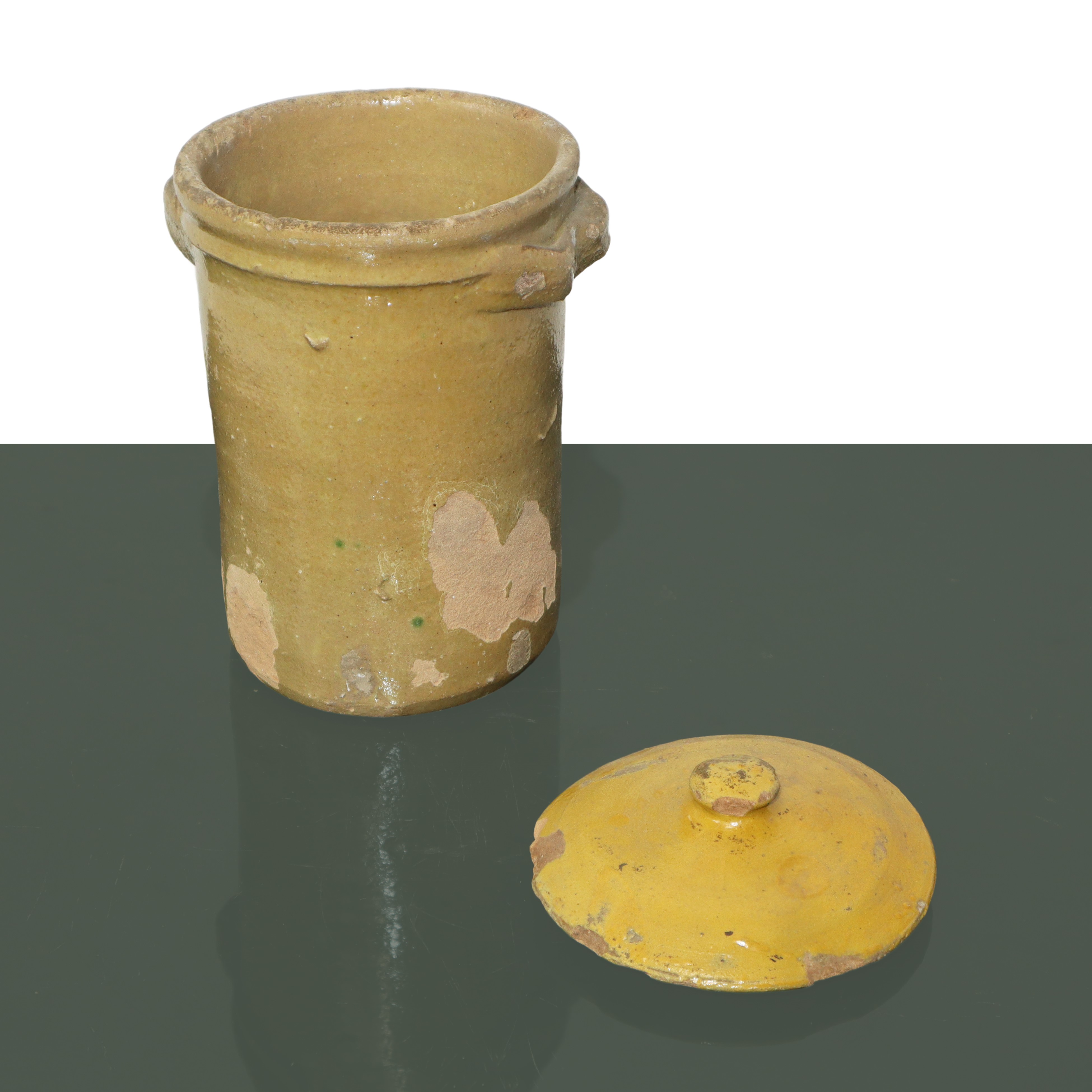 Tre saliere in maiolica di Caltagirone smaltata