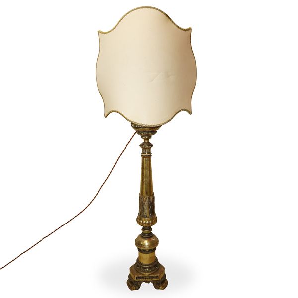 Gilded wooden lamp