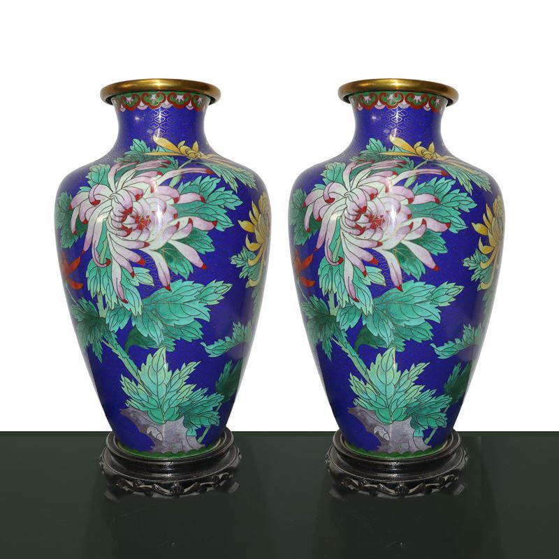 Coppia di Vasi Cloisonnet Fondo Blu