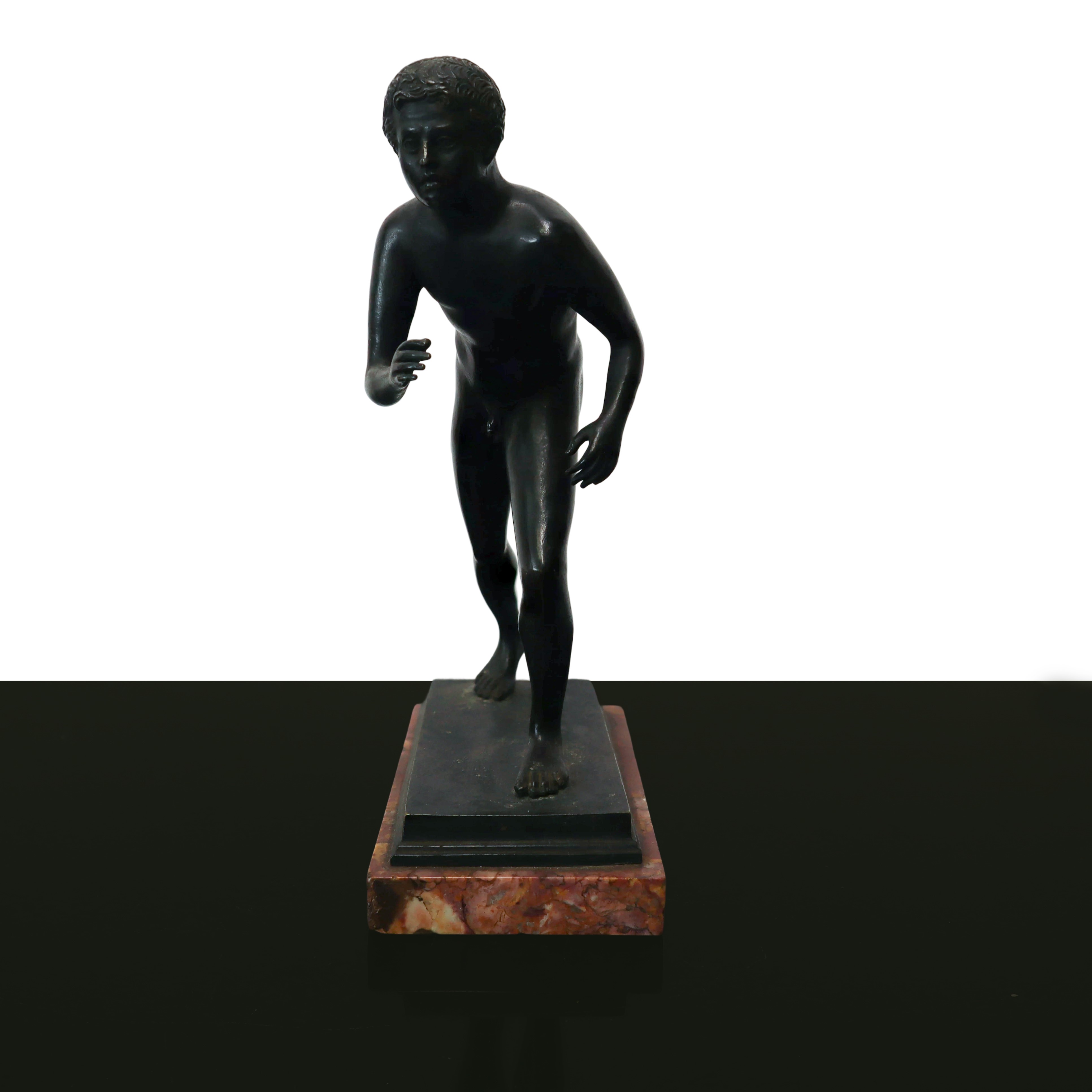 Fermalibri, Sculture di Nudi Raffiguranti Giovani Atleti in Bronzo Patinato Nero