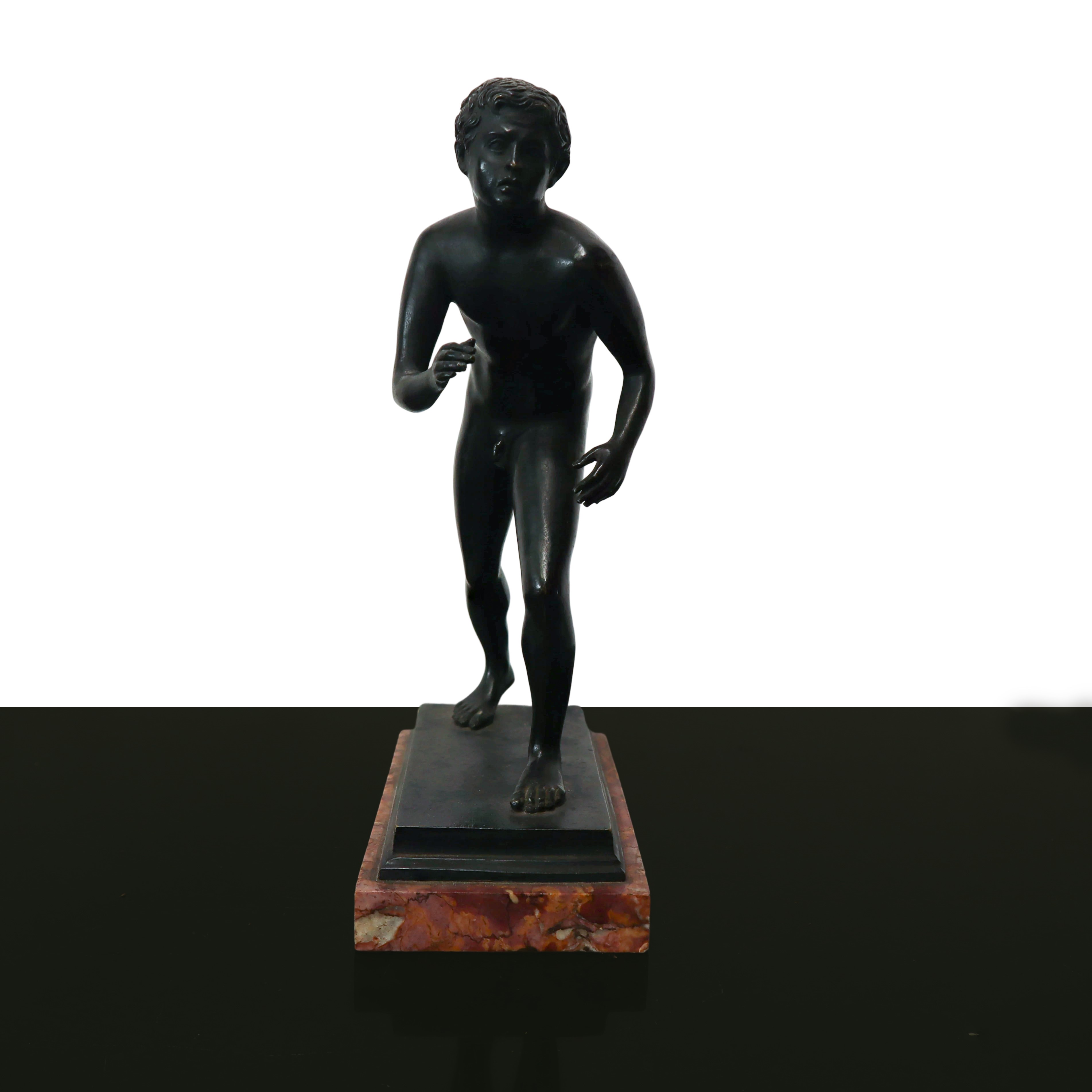 Fermalibri, Sculture di Nudi Raffiguranti Giovani Atleti in Bronzo Patinato Nero