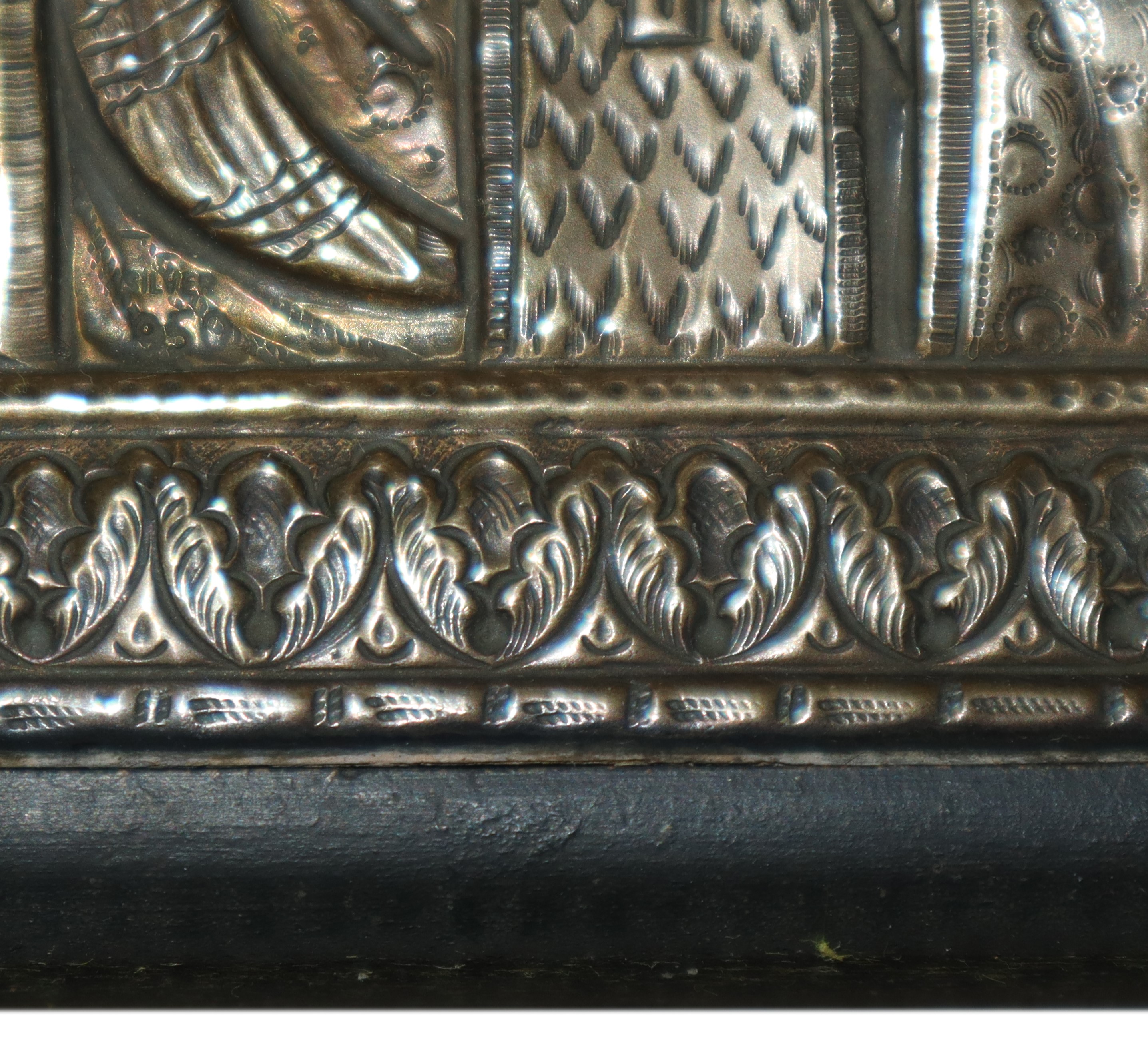 Icona bizantina con riza ricoperta in argento 750 raffigurante San Nicola