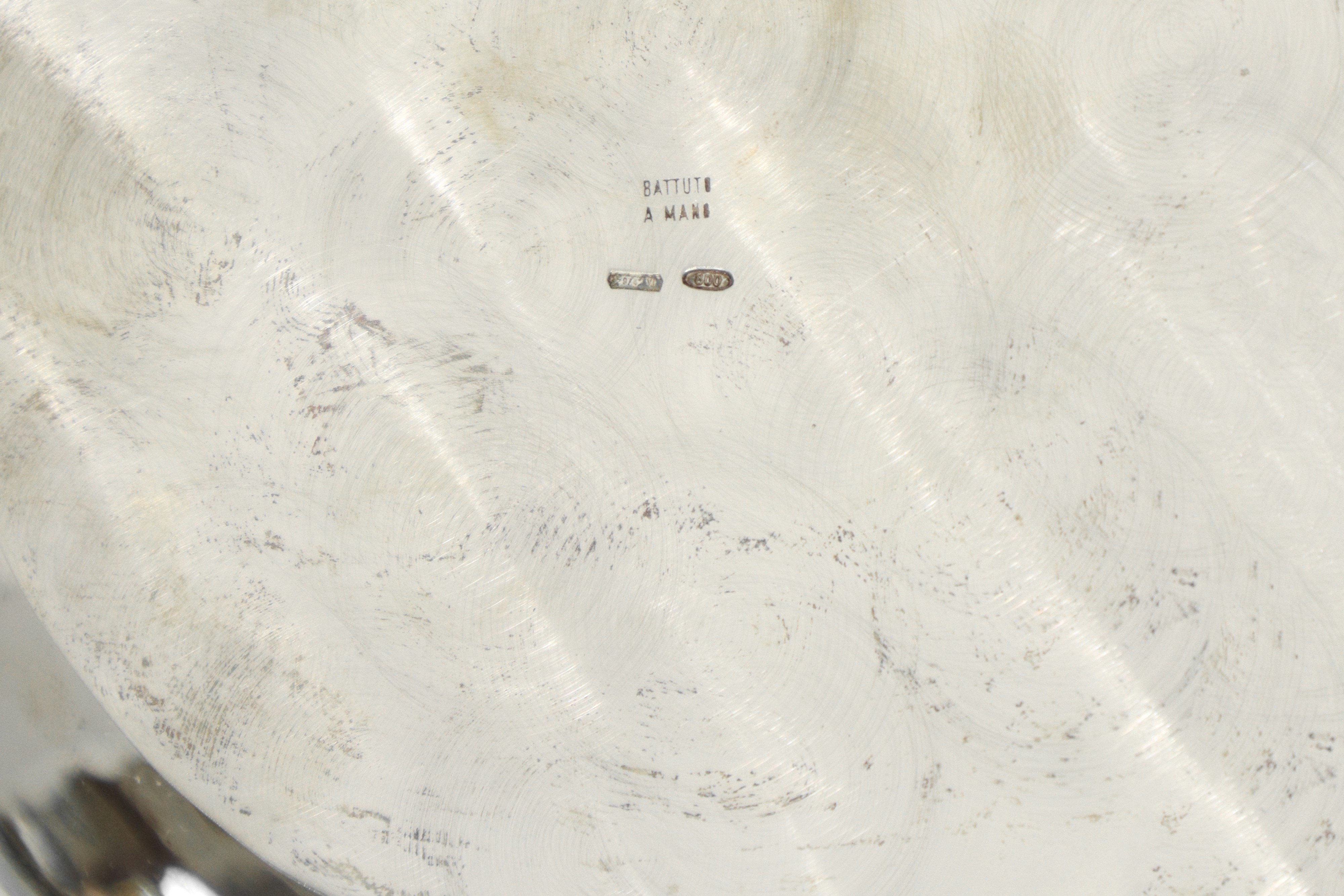 Vaso in argento 800 bocca smerlata