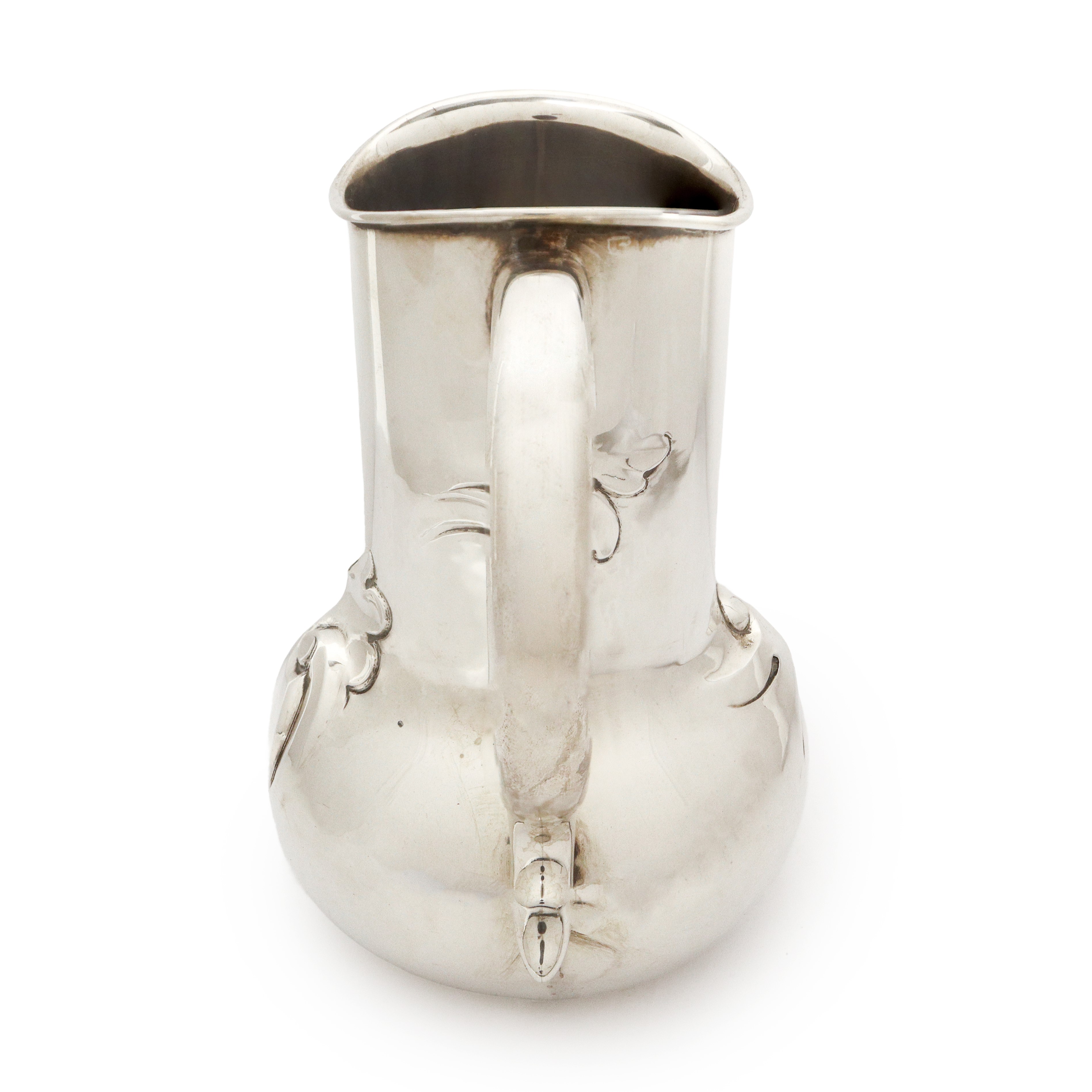 Boccale con manico in argento 925 sbalzato a foglie