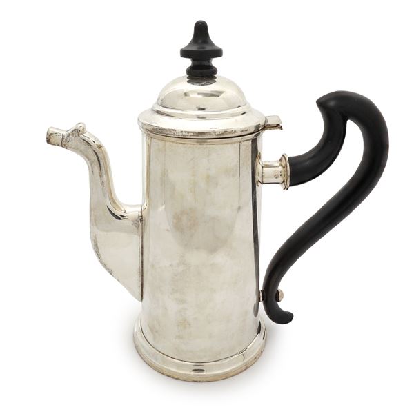 800 silver coffee maker with black handle