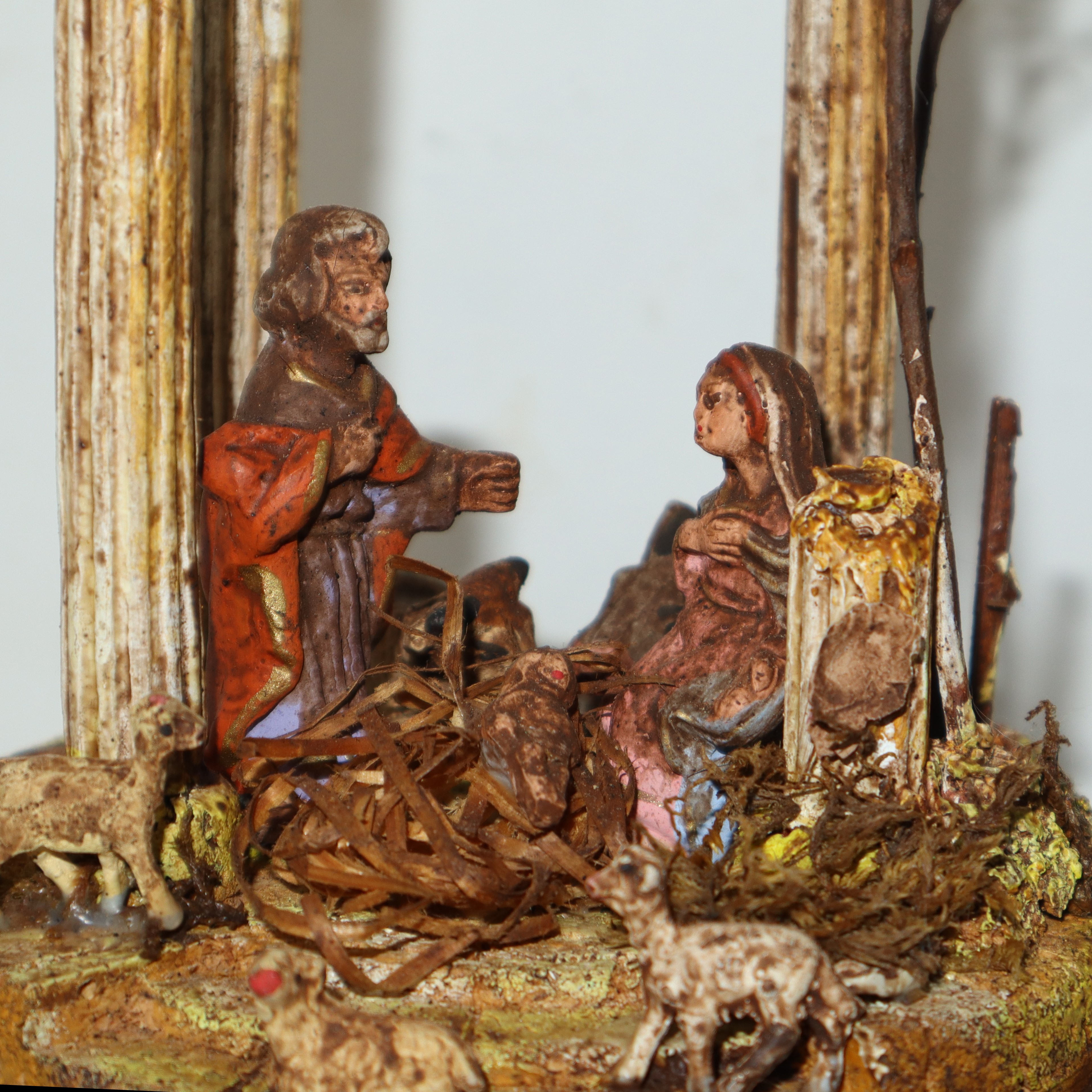 Presepe entro campana di vetro