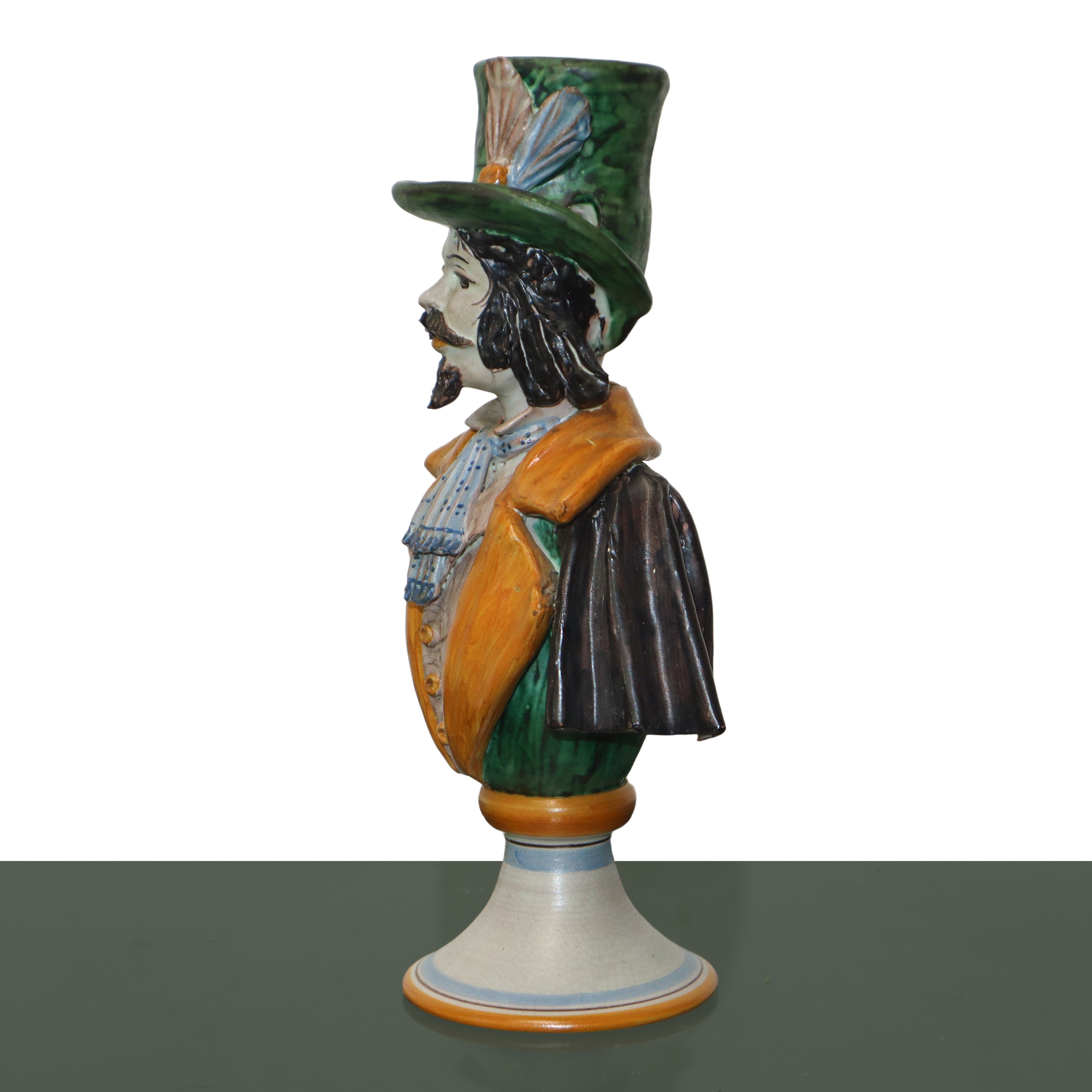 Coppia di Lumiere a mezzobusto in maiolica di Caltagirone