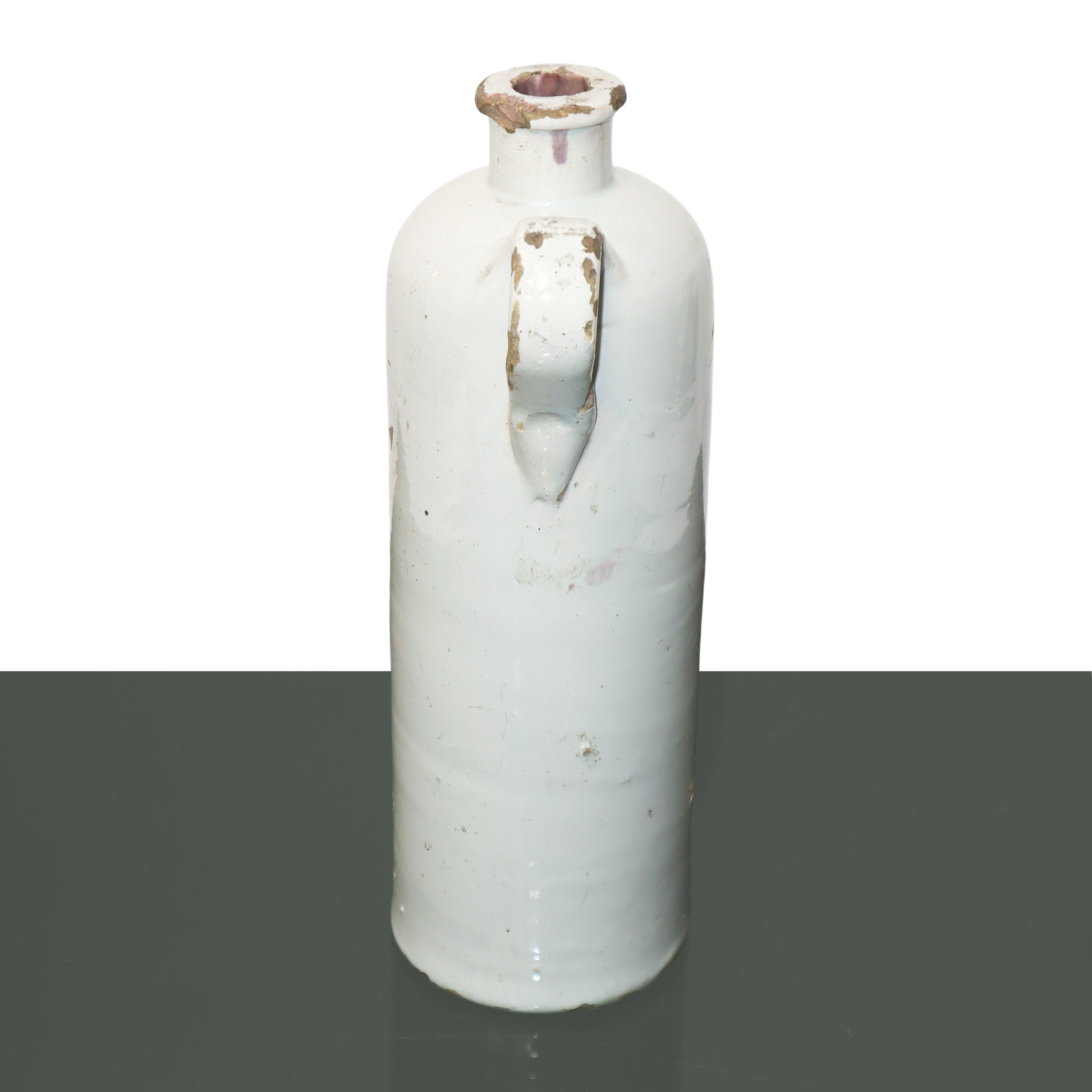 Bottiglia con manico invetriata bianca