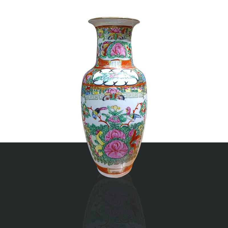 Vaso Decorato a Motivi Floreali