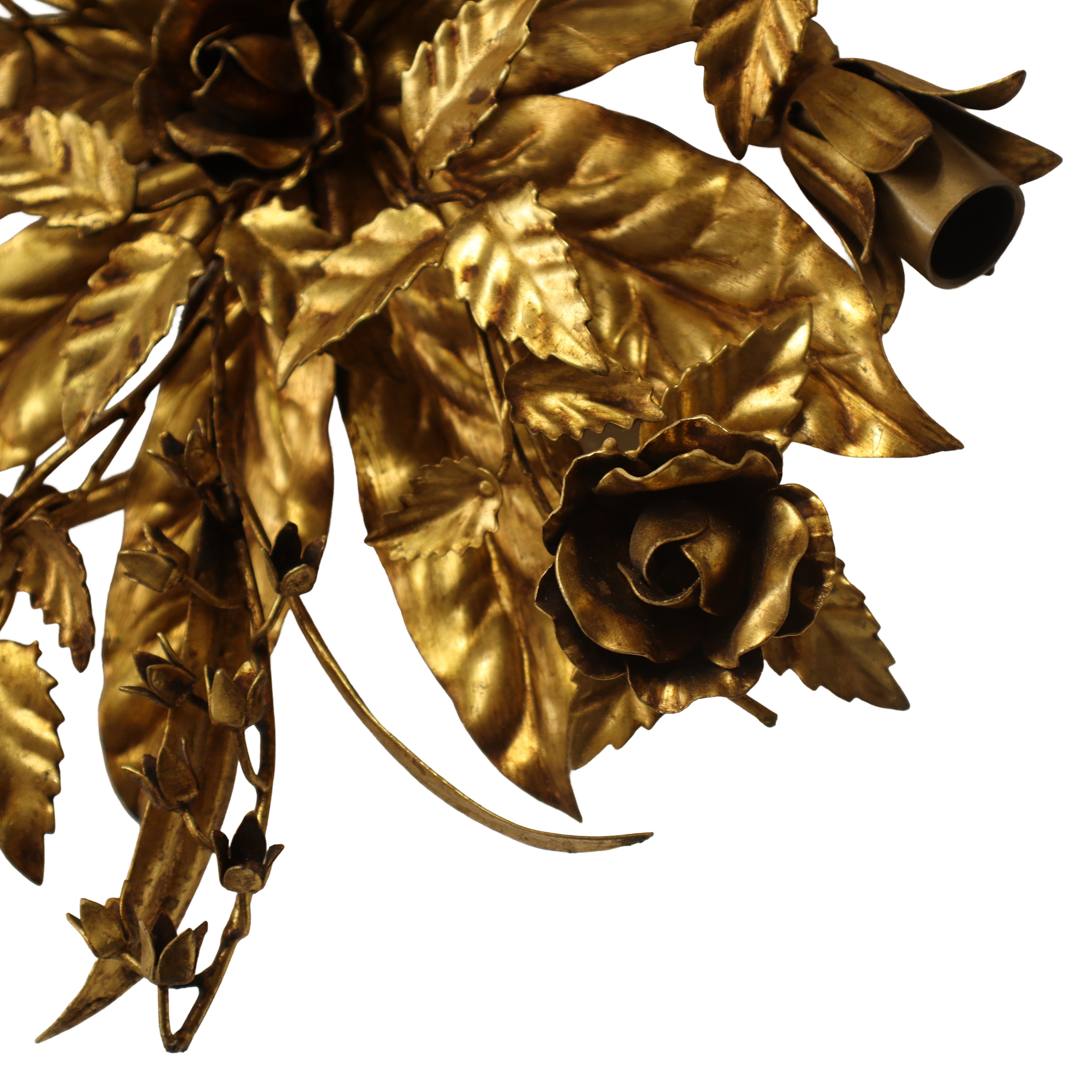 Plafone da tetto o da parete a 3 luci in metallo dorato sbalzato a foglie e fiori