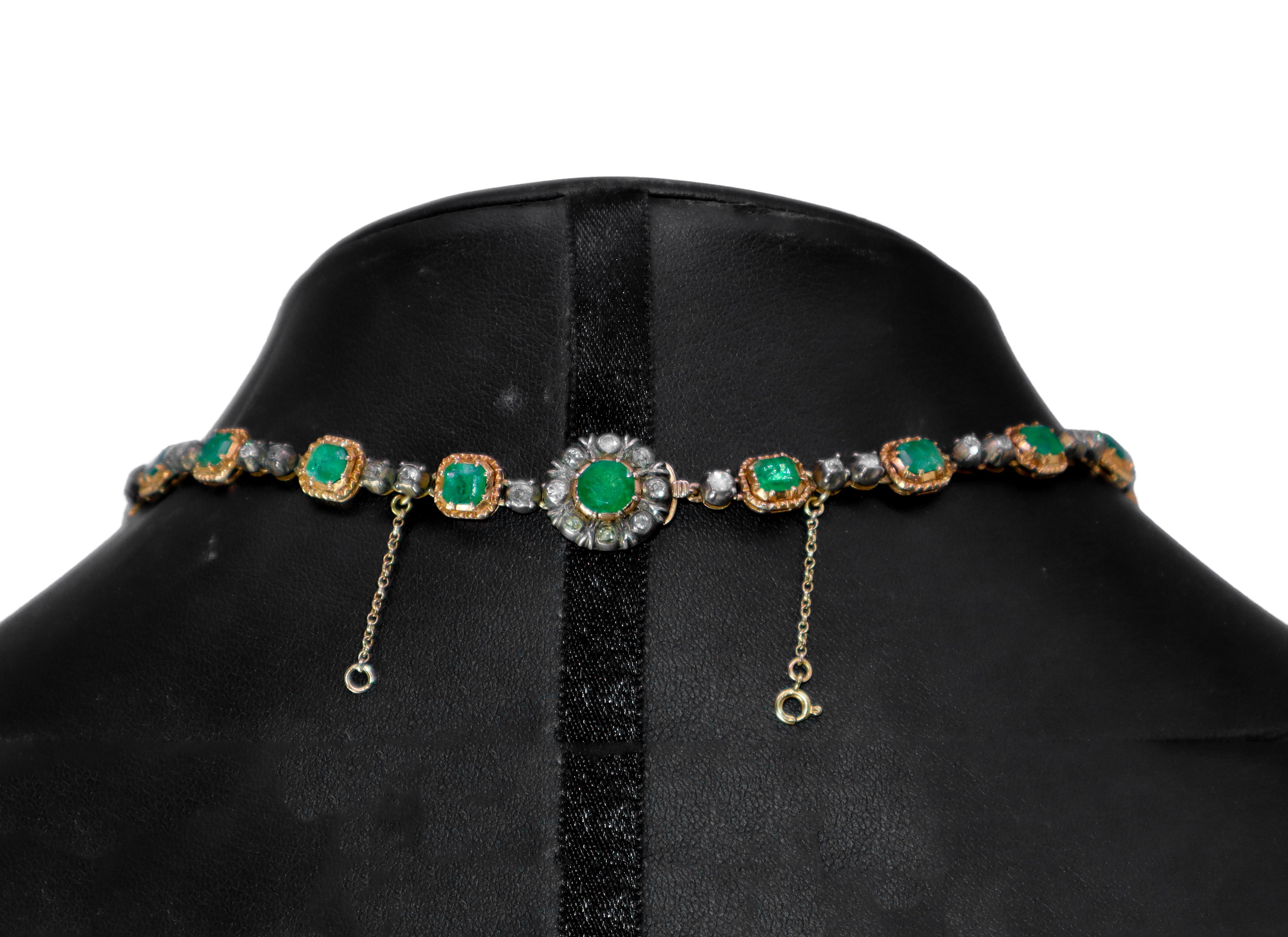 Collier d'epoca in oro a basso titolo e argento con diamanti e smeraldi