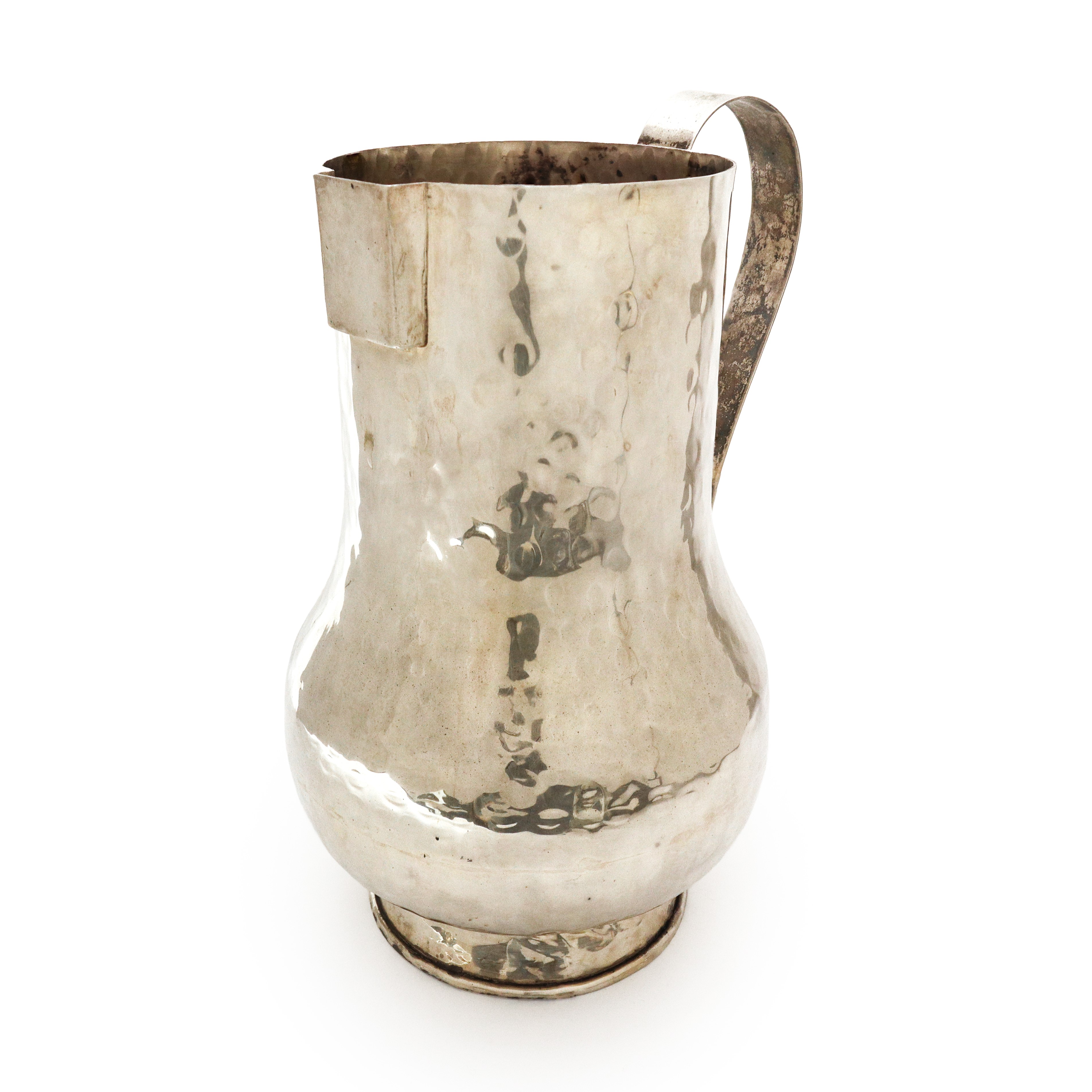 Brocca in silver martellato