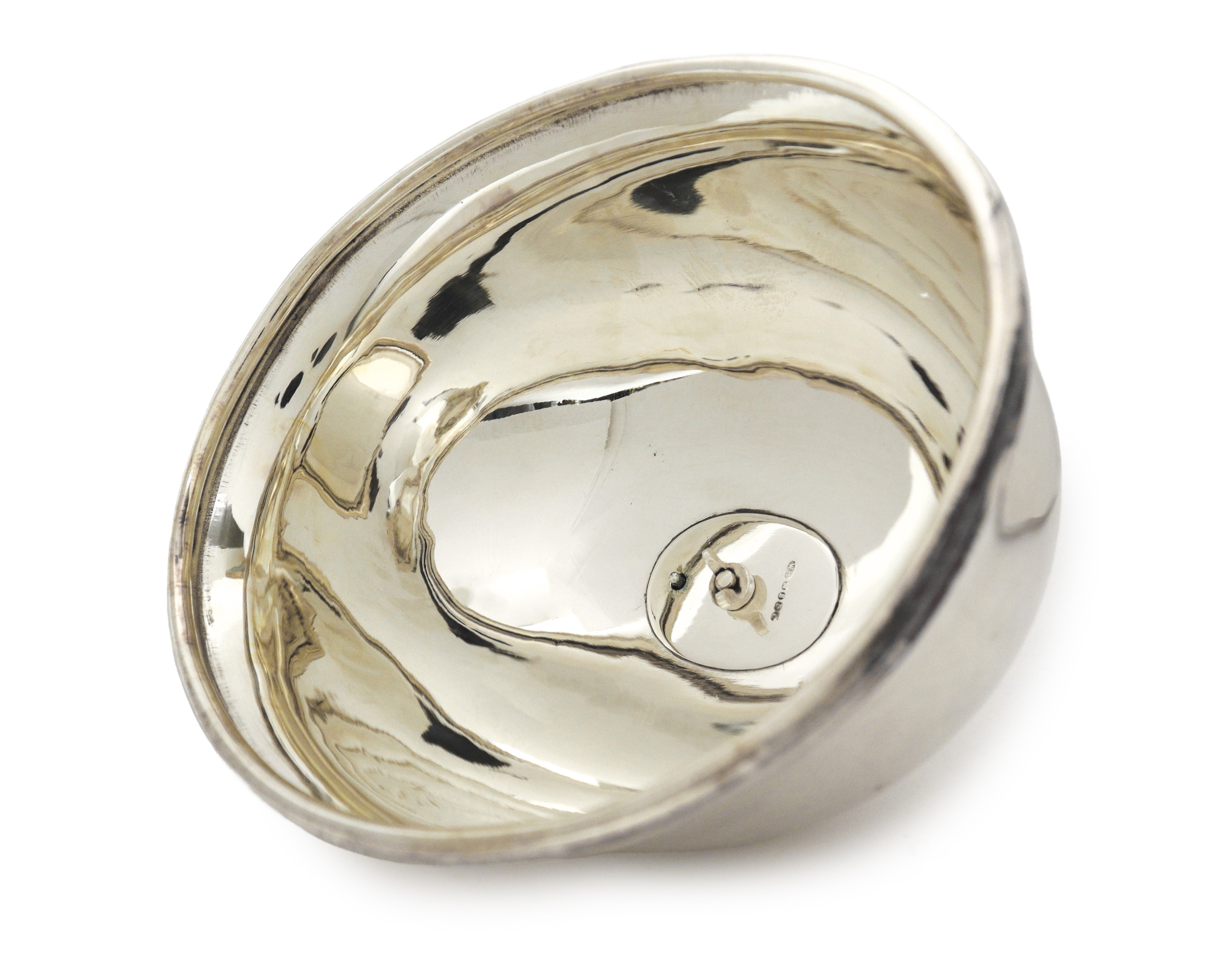 Cloche con presa decorata