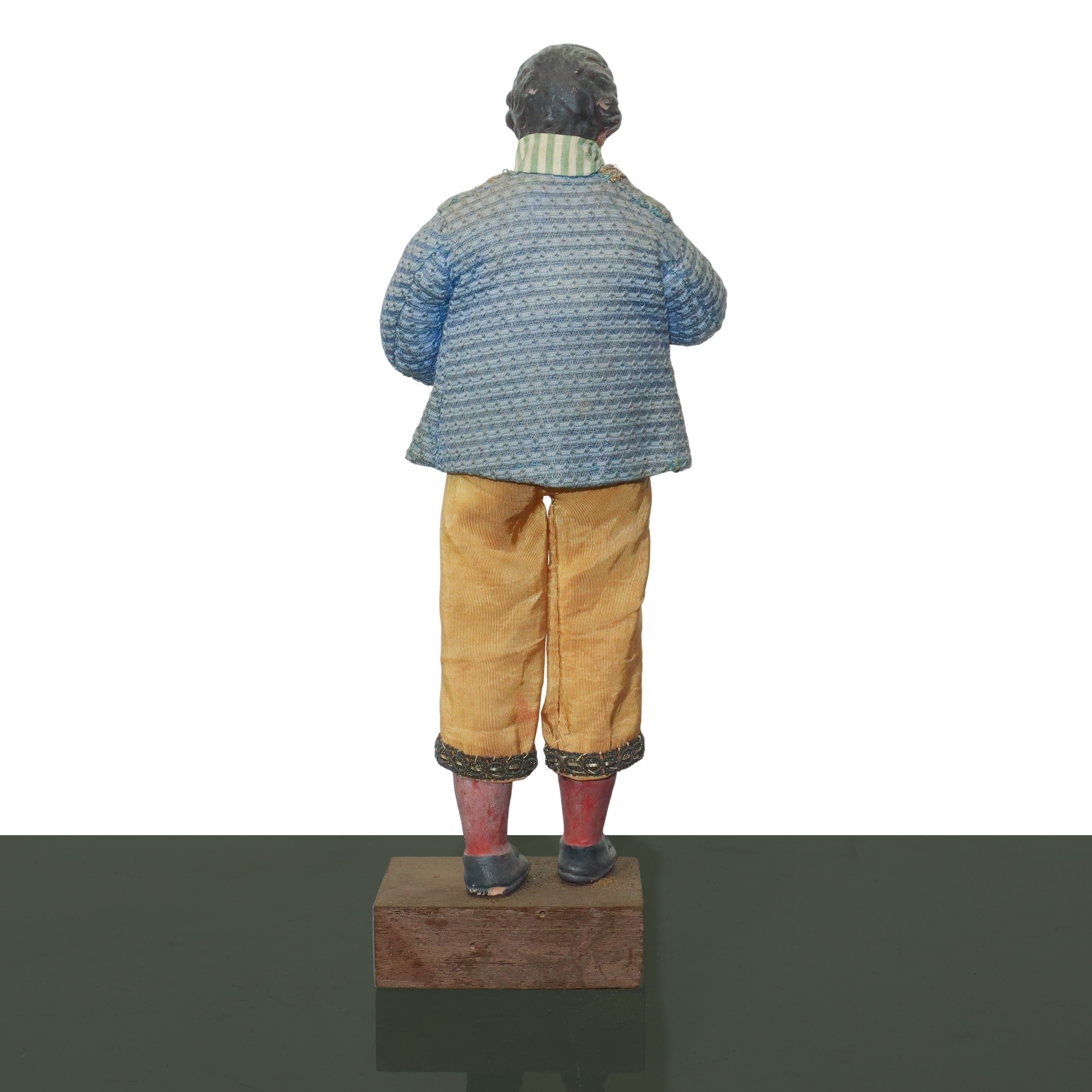 Personaggio Presepiale in Terracotta e Legno con Vesti in Cotone, Raso e Passamaneria: : Uomo con...