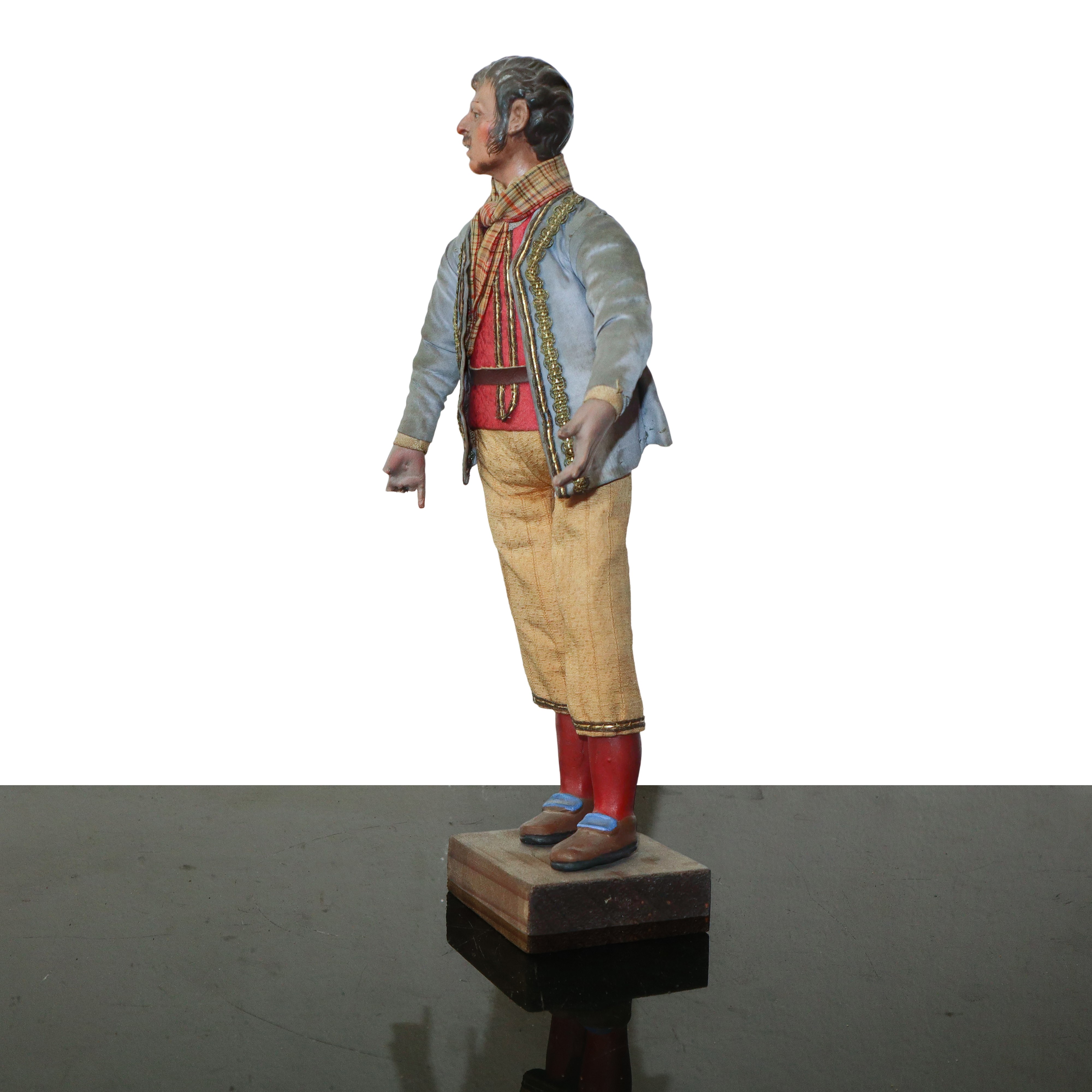 Personaggio Presepiale in Terracotta e Legno con Vesti in Cotone, Raso e Passamaneria: Popolano c...