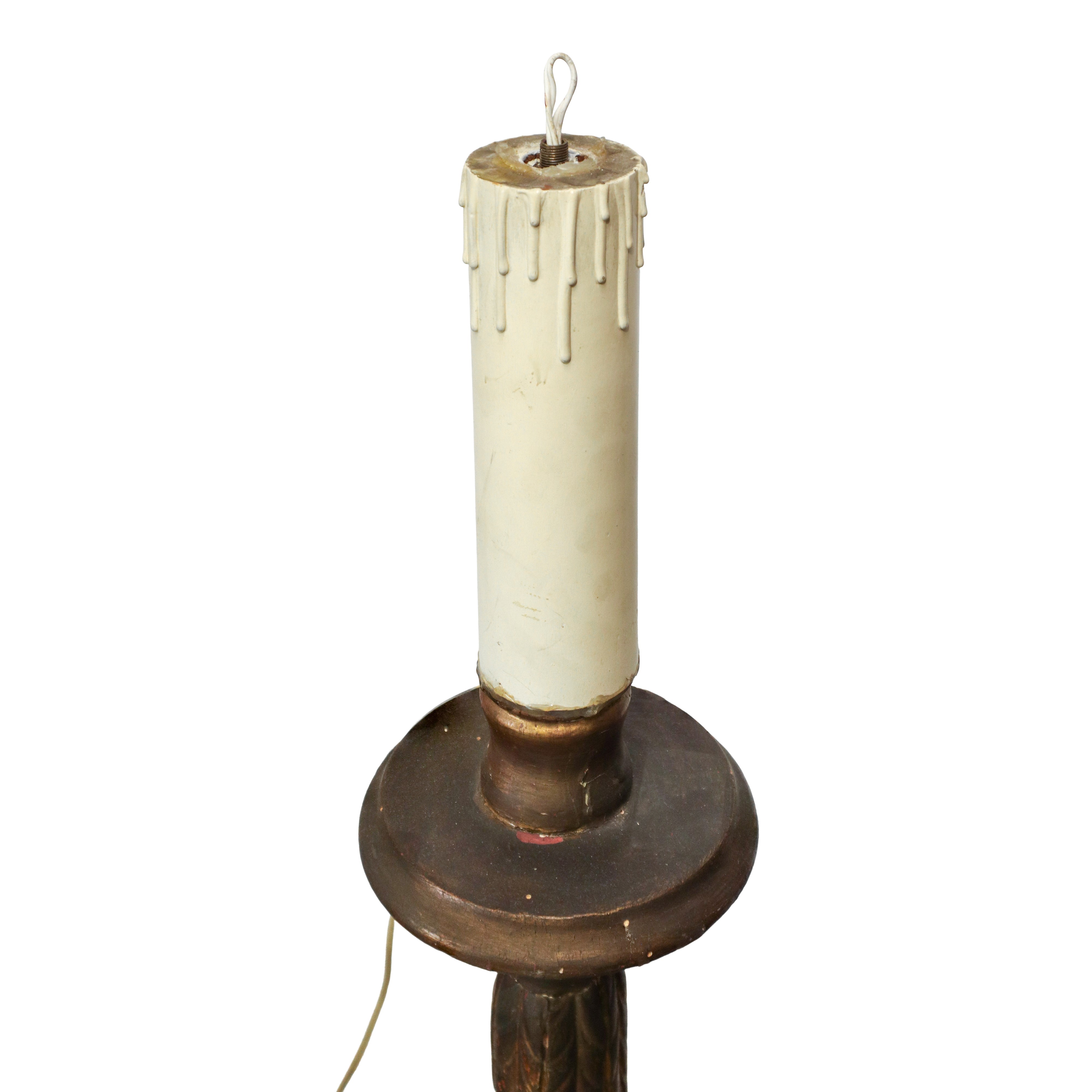 Coppia di Candelieri in Legno Dorato