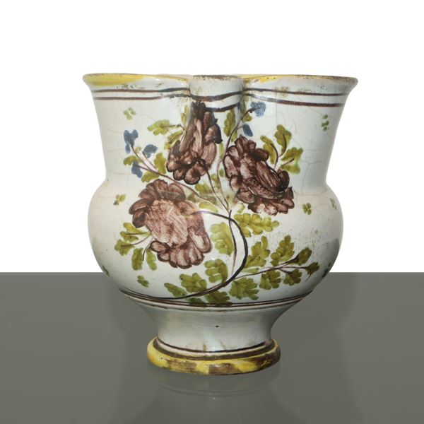 Cannata in Southern Italian majolica glazed and enameled polychrome