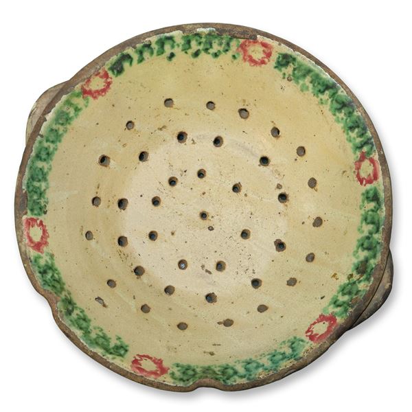 Colander with side handles in polychrome glazed and enamelled Caltagirone ceramic