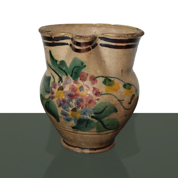 Caltagirone majolica vase decorated and glazed with flowers