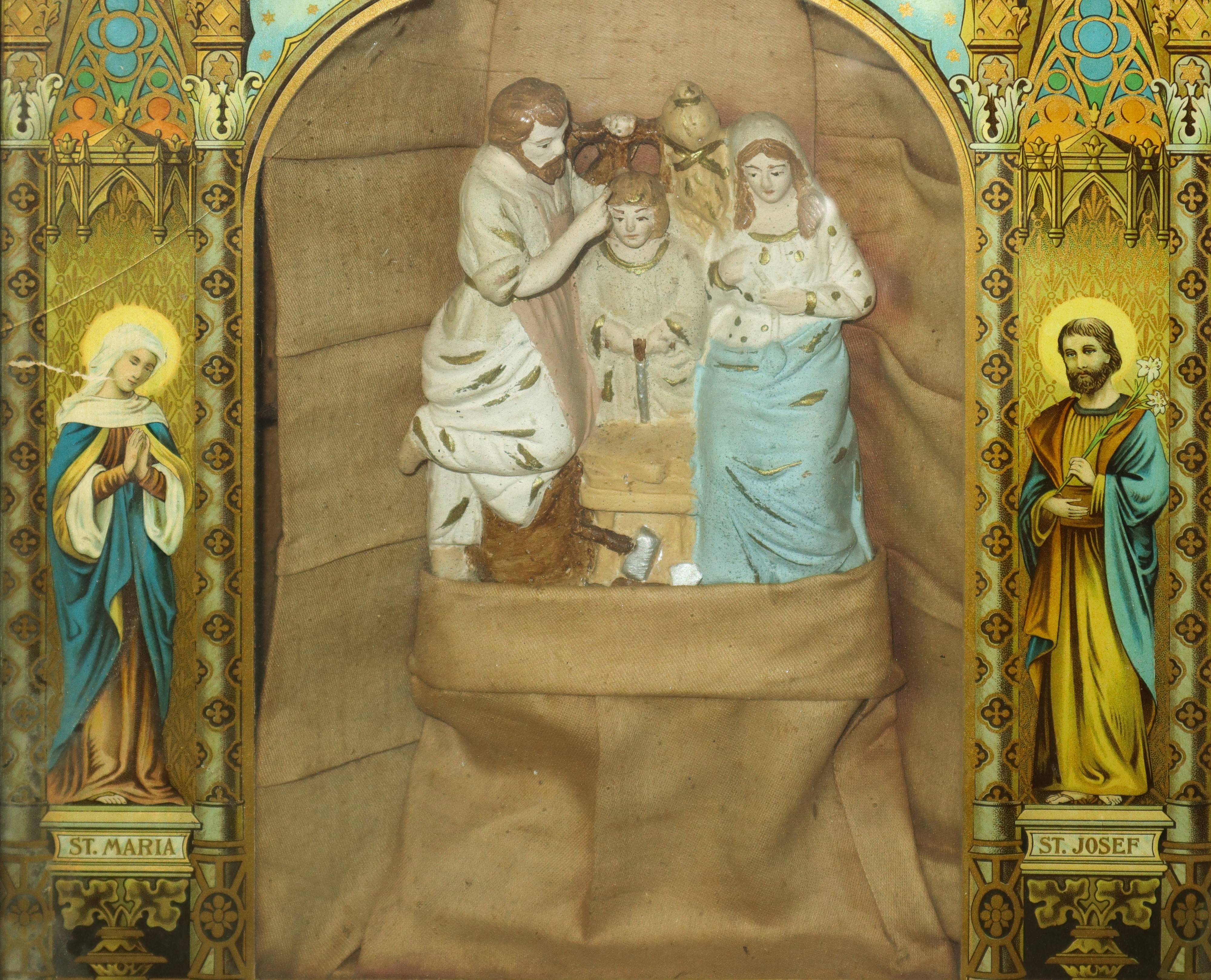 Teca votiva contenente Sacra Famiglia