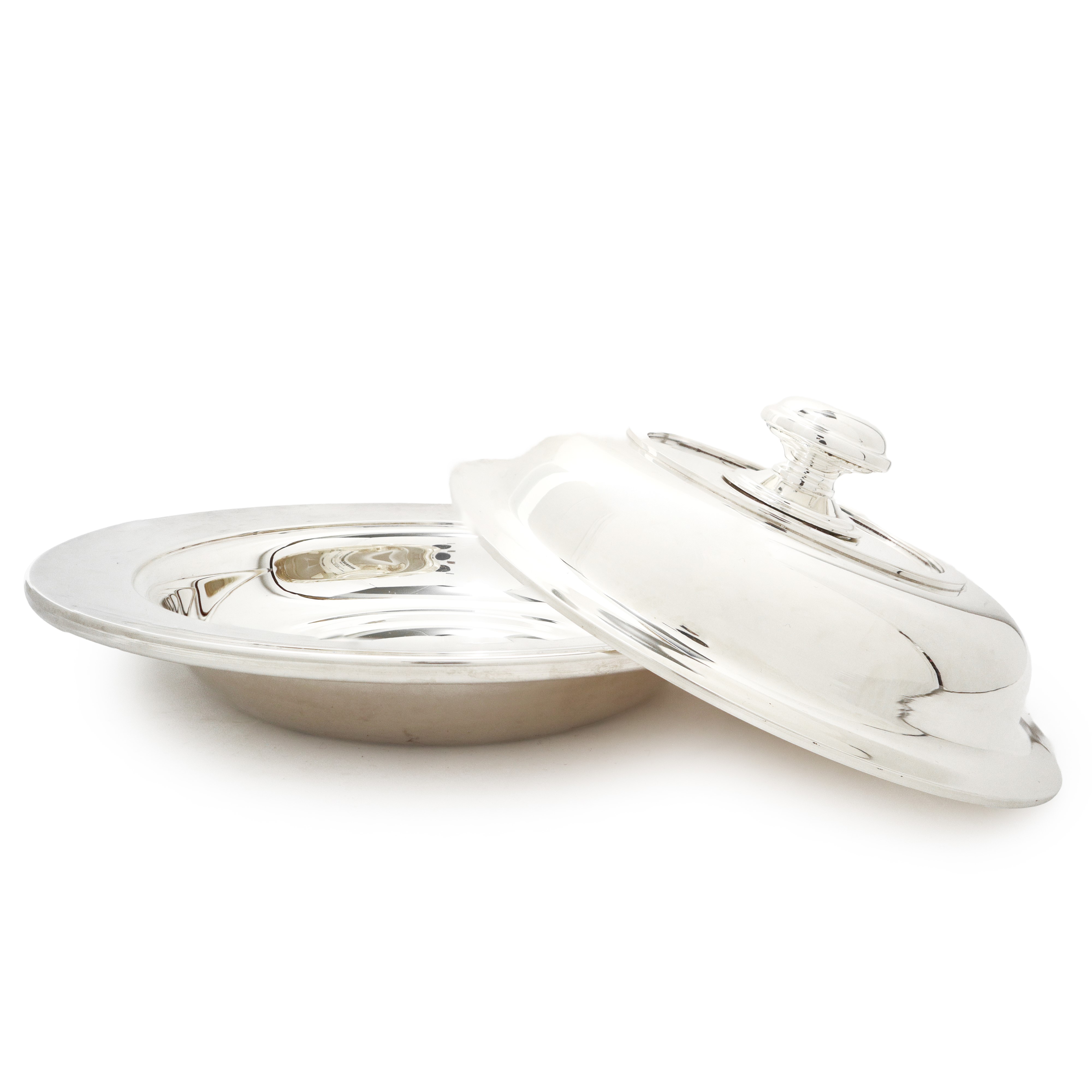 Portavivande con coperchio in argento 800