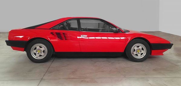 Ferrari Mondial Quattrovalvole (1983)
TELAIO N. ZFFLD14B000046341
MOTORE: V 8
CILINDRATA: 2927 cm3
POTENZA FISCALE: 26 cv
POTENZA MAX:235 C
CARROZZERIA: Chiusa con tetto apribile. ottimo stato , interni totalmente rifatti in pelle connolly.