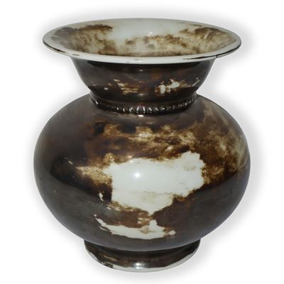 Vaso nei Toni del Marrone